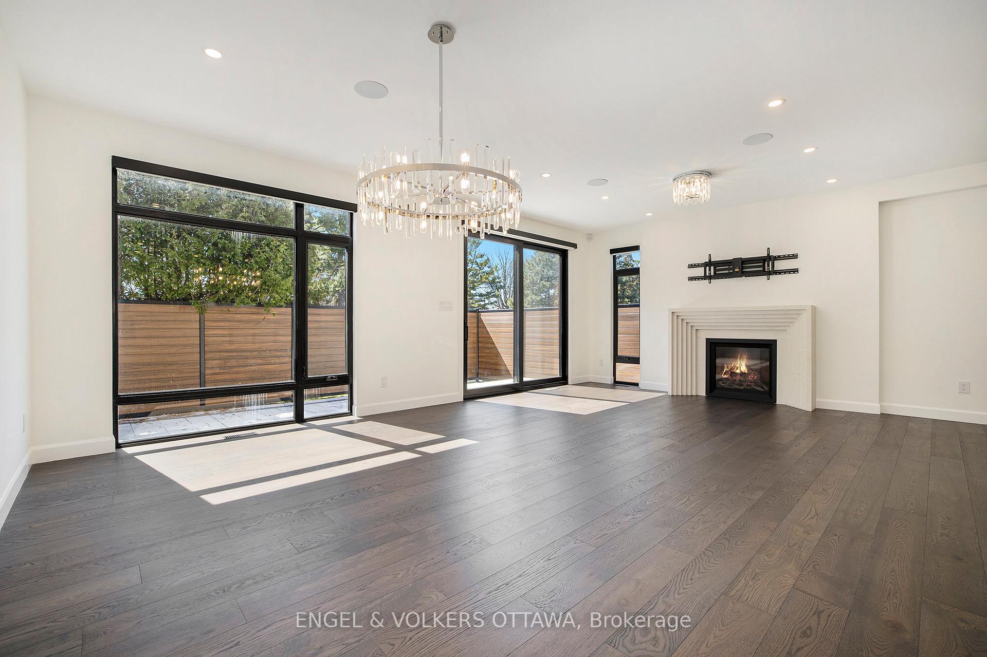 Photo 15 of 888 Melwood Avenue, Ottawa, McKellar Heights/Glabar Park — HOMEH