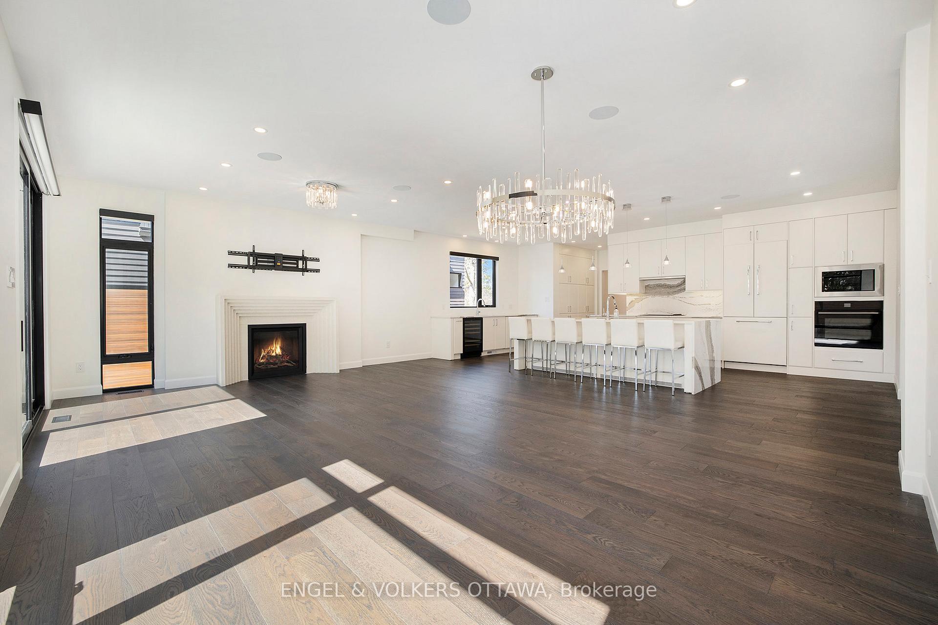 Photo 16 of 888 Melwood Avenue, Ottawa, McKellar Heights/Glabar Park — HOMEH