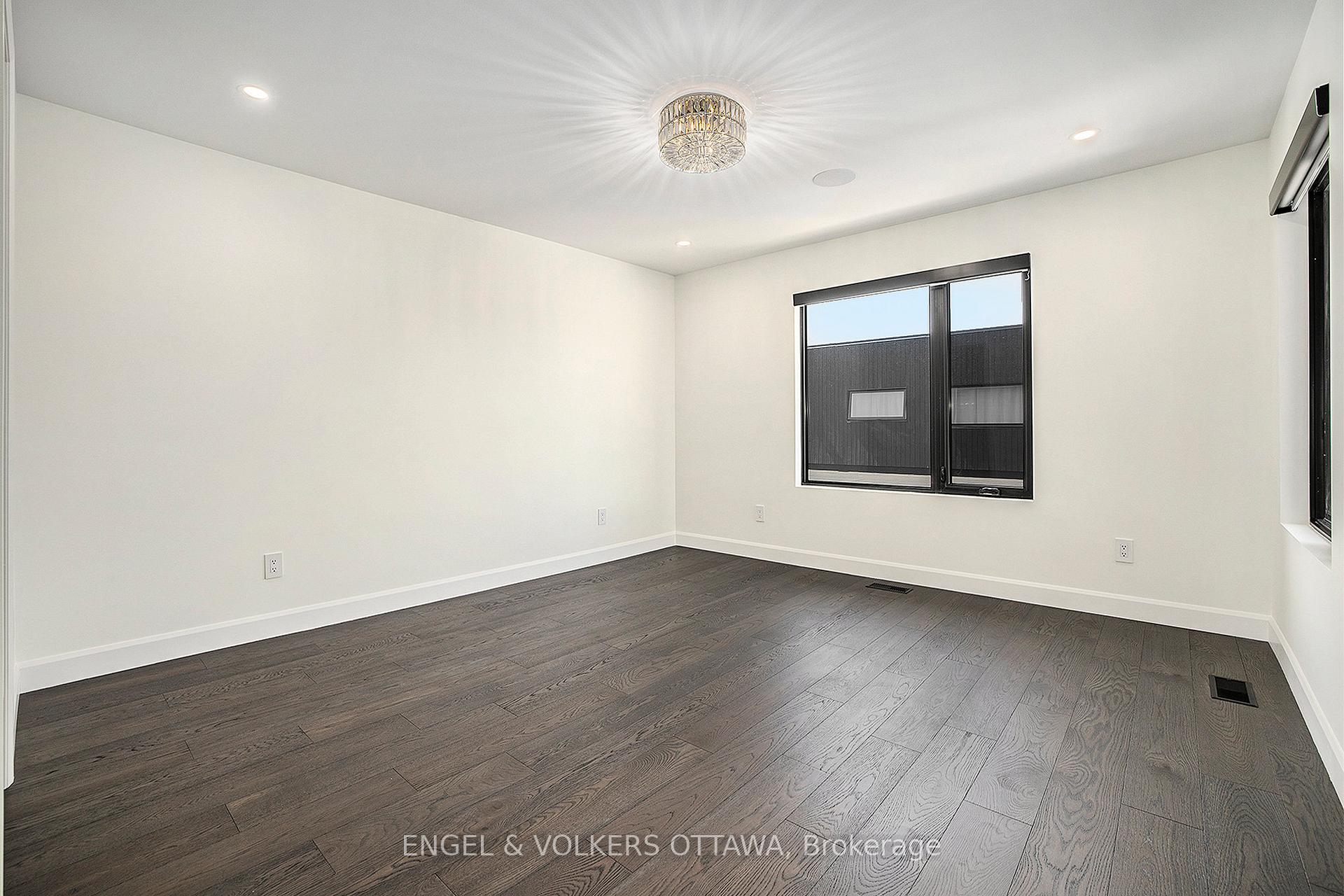 Photo 27 of 888 Melwood Avenue, Ottawa, McKellar Heights/Glabar Park — HOMEH