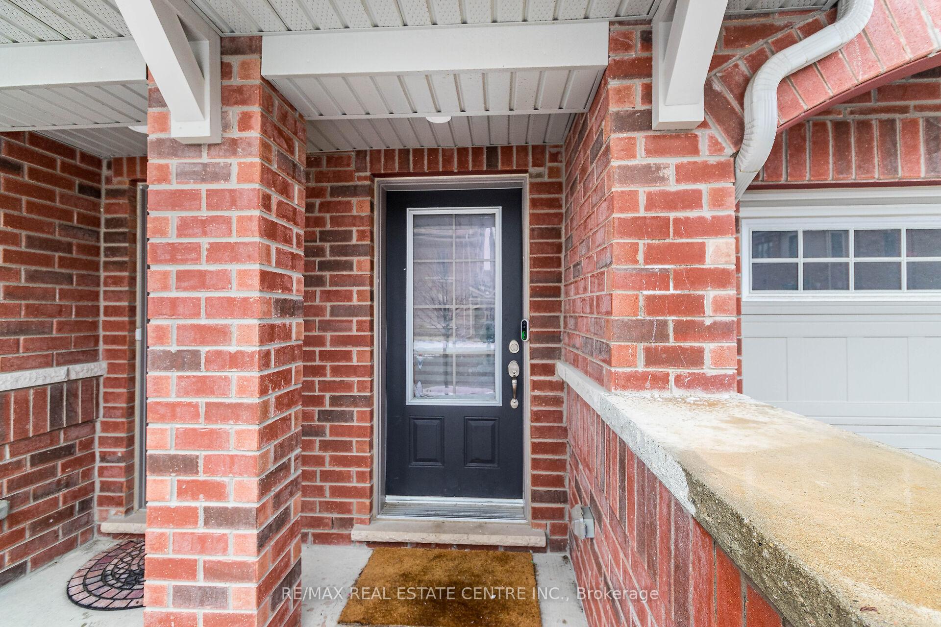 Photo 2 of Unit 77, 277 Danzatore Path, Oshawa, Windfields — HOMEH