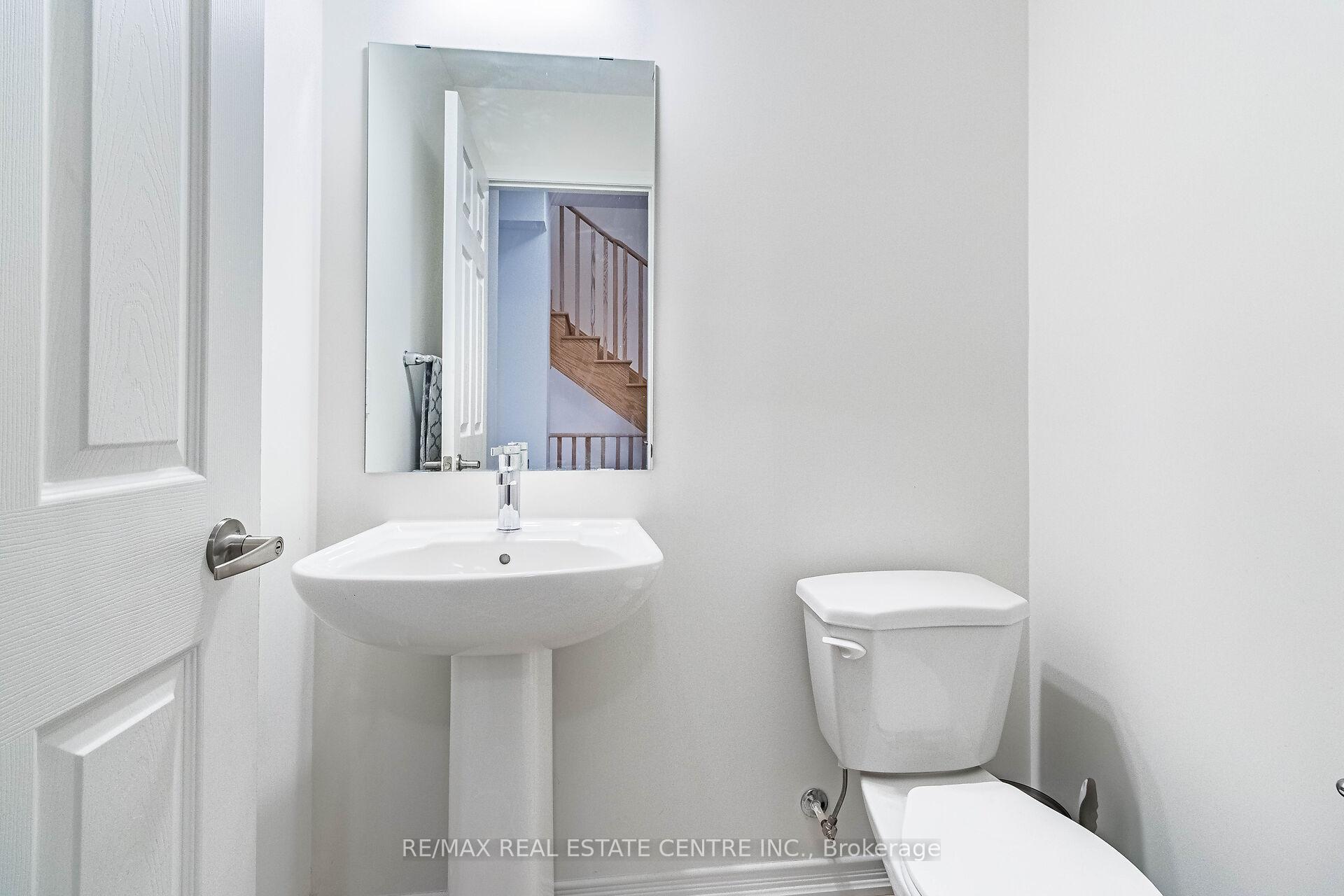 Photo 11 of Unit 77, 277 Danzatore Path, Oshawa, Windfields — HOMEH