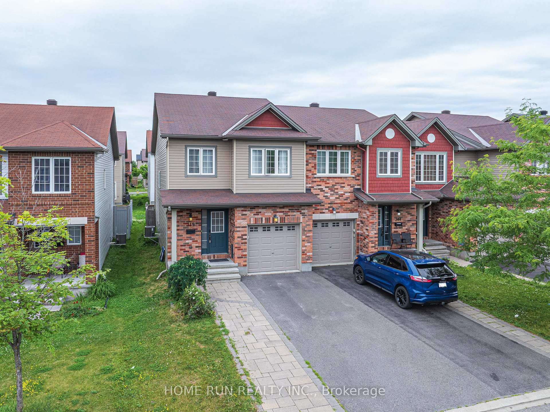 Photo 1 of 319 Laguna Street, Ottawa, Leitrim — HOMEH