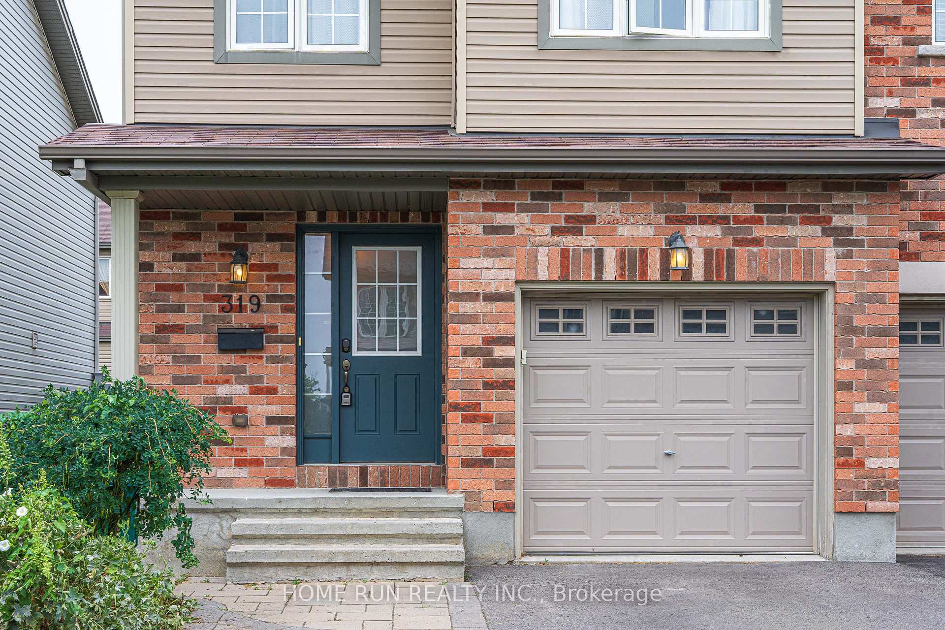 Photo 3 of 319 Laguna Street, Ottawa, Leitrim — HOMEH