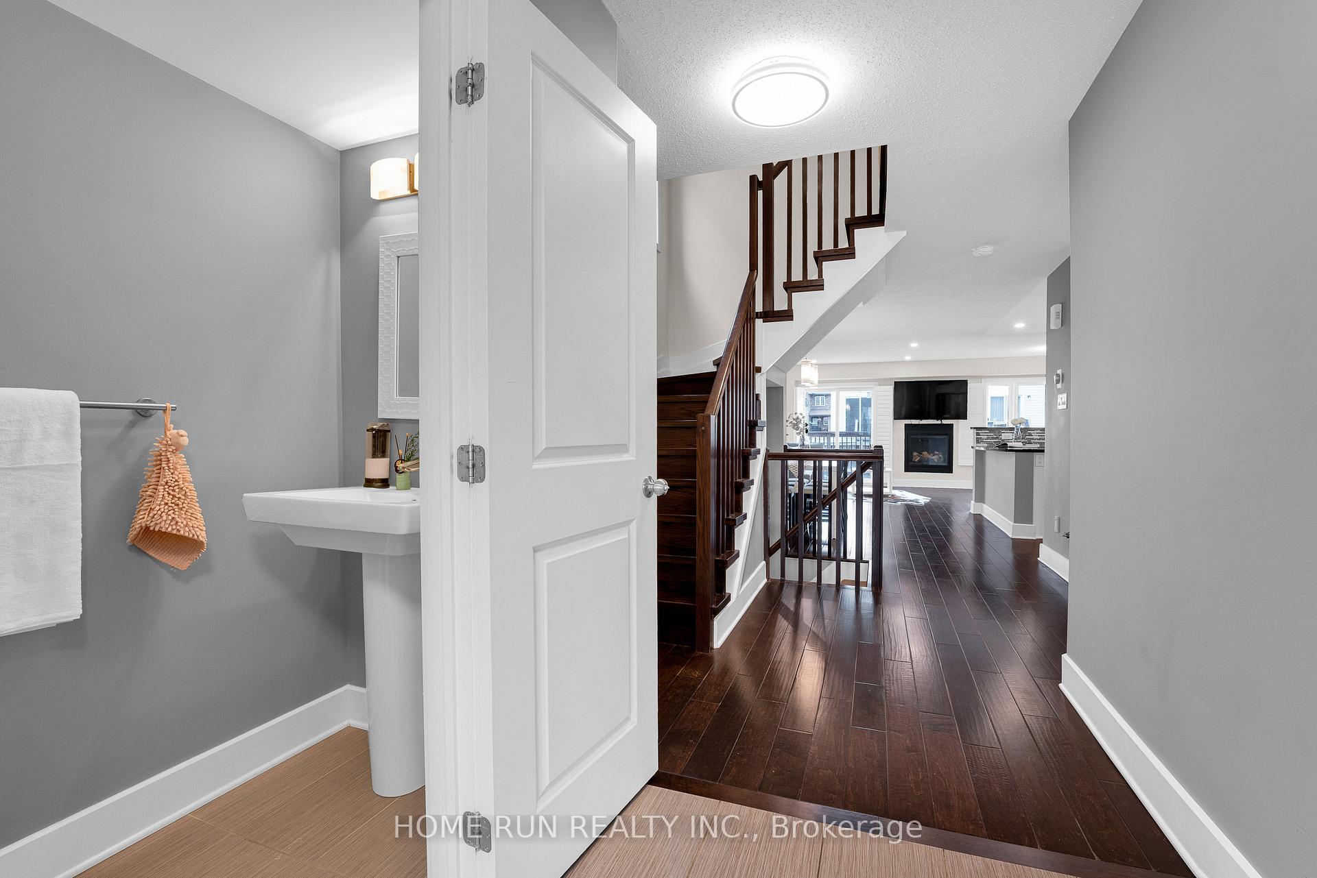 Photo 5 of 319 Laguna Street, Ottawa, Leitrim — HOMEH