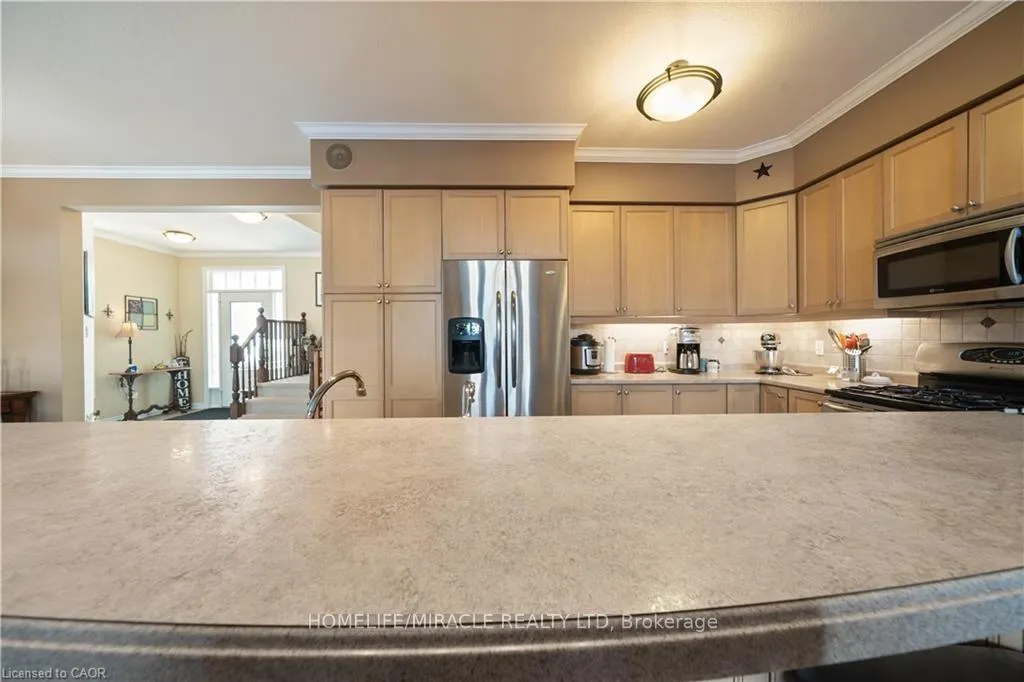 Photo 6 of 281 Doon South Drive, Kitchener, Doon South — HOMEH