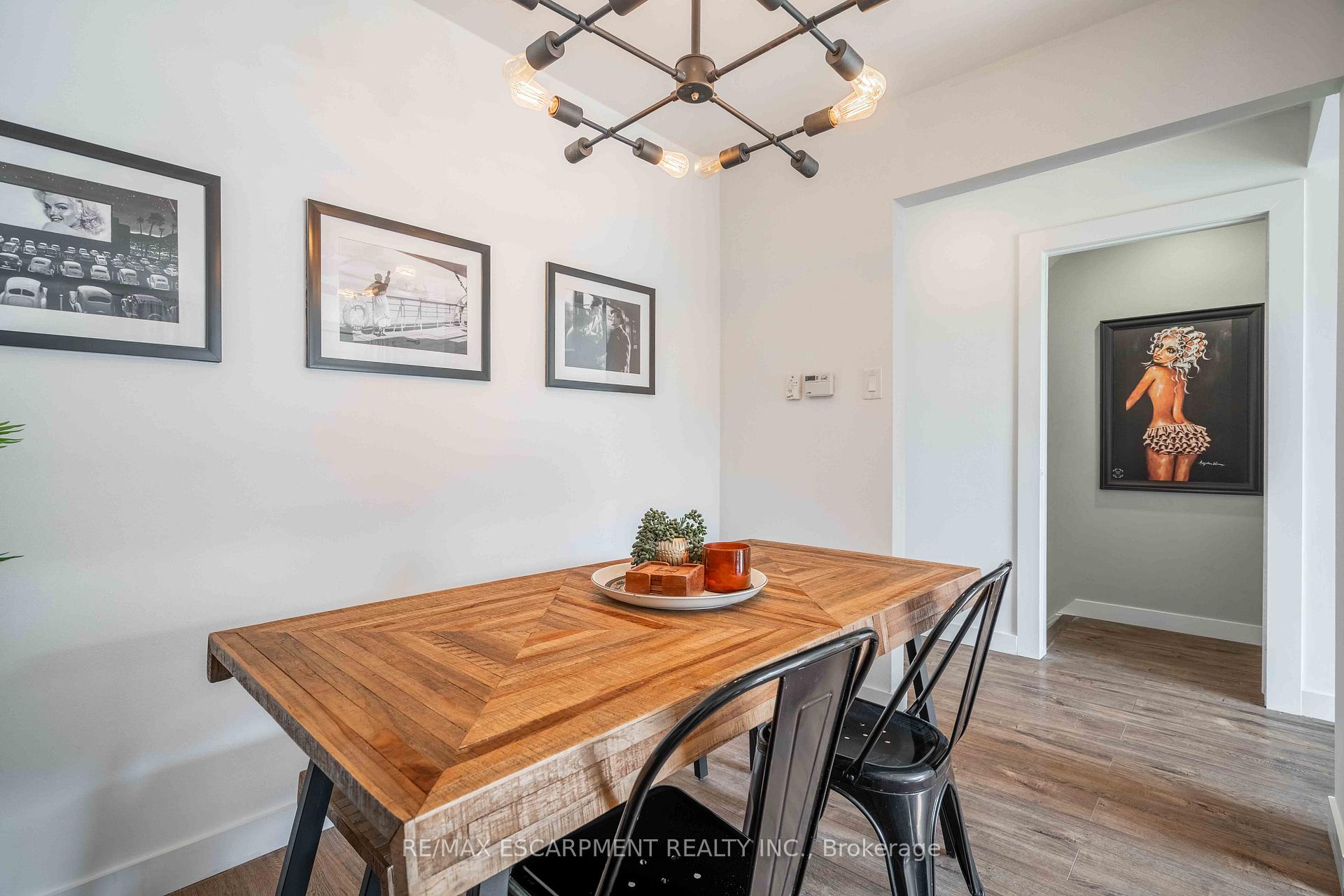 Photo 12 of Unit 11, 1190 Upper Ottawa Street, Hamilton, Quinndale — HOMEH
