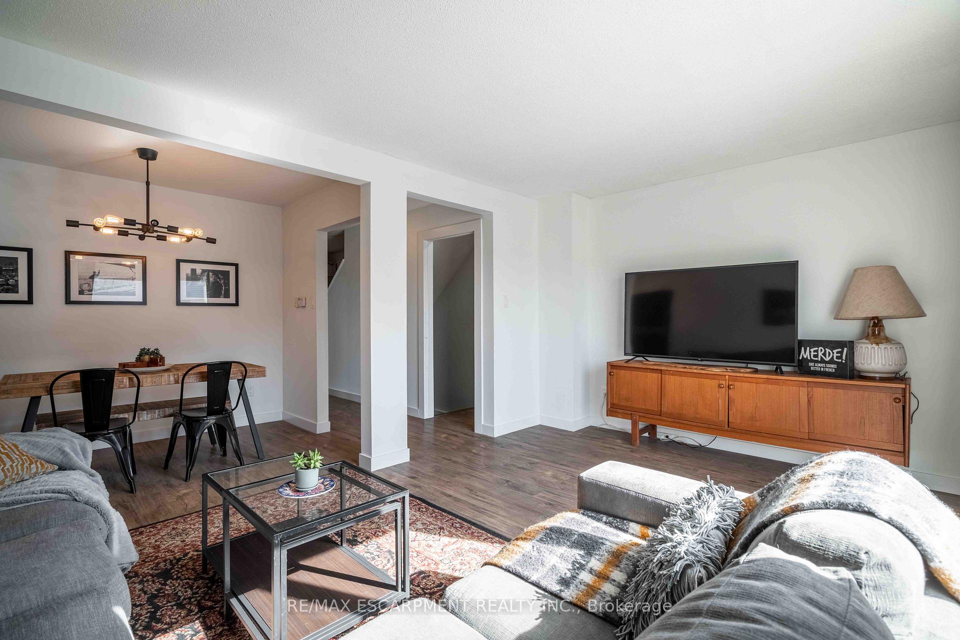 Photo 15 of Unit 11, 1190 Upper Ottawa Street, Hamilton, Quinndale — HOMEH