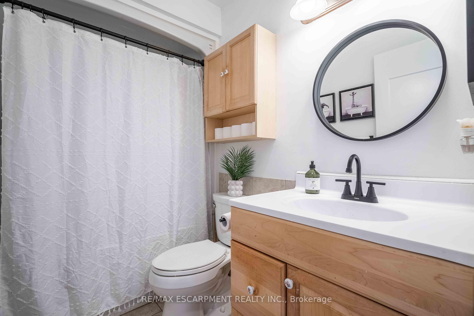 Photo 24 of Unit 11, 1190 Upper Ottawa Street, Hamilton, Quinndale — HOMEH
