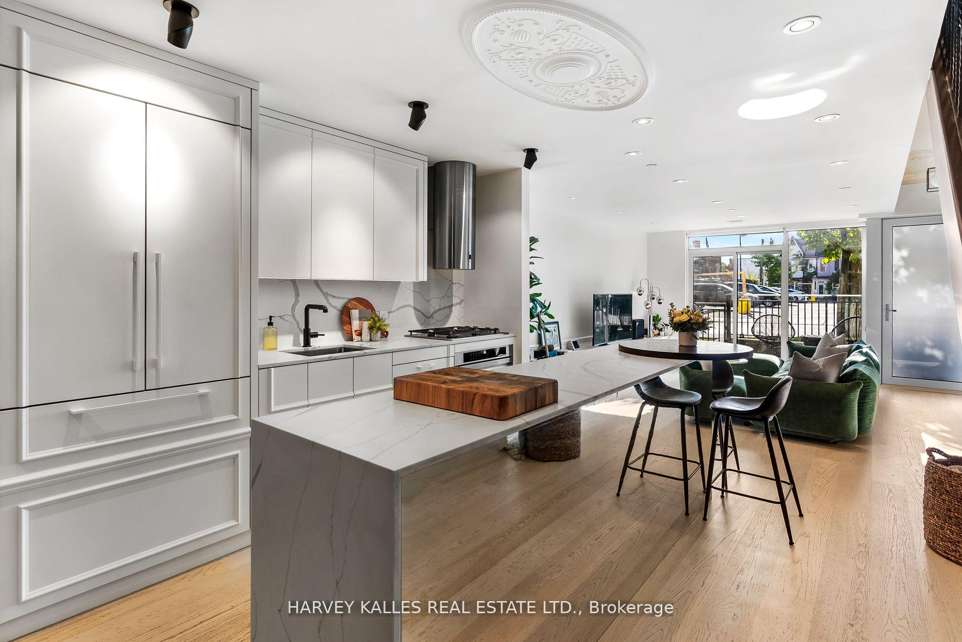Photo 3 of Unit 104, 205 Manning Avenue, Toronto, Trinity-Bellwoods — HOMEH