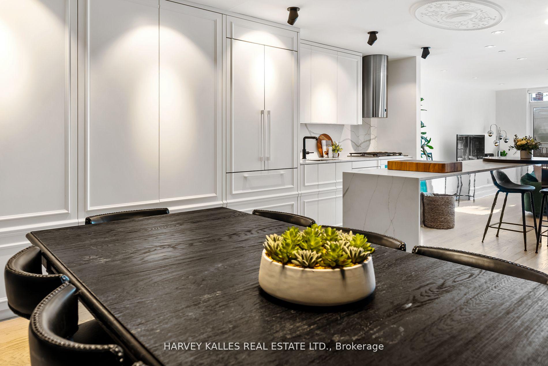 Photo 6 of Unit 104, 205 Manning Avenue, Toronto, Trinity-Bellwoods — HOMEH