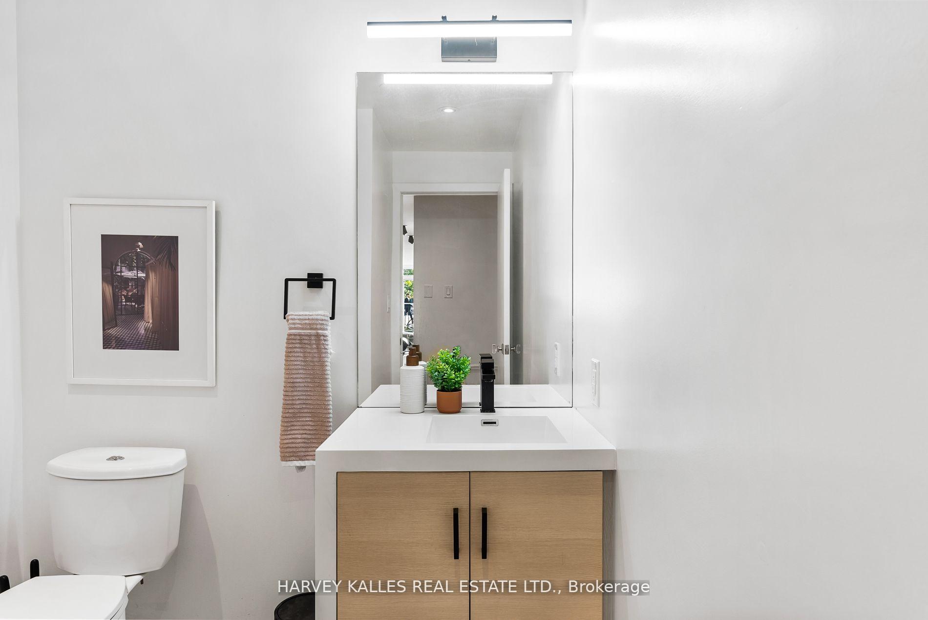 Photo 10 of Unit 104, 205 Manning Avenue, Toronto, Trinity-Bellwoods — HOMEH