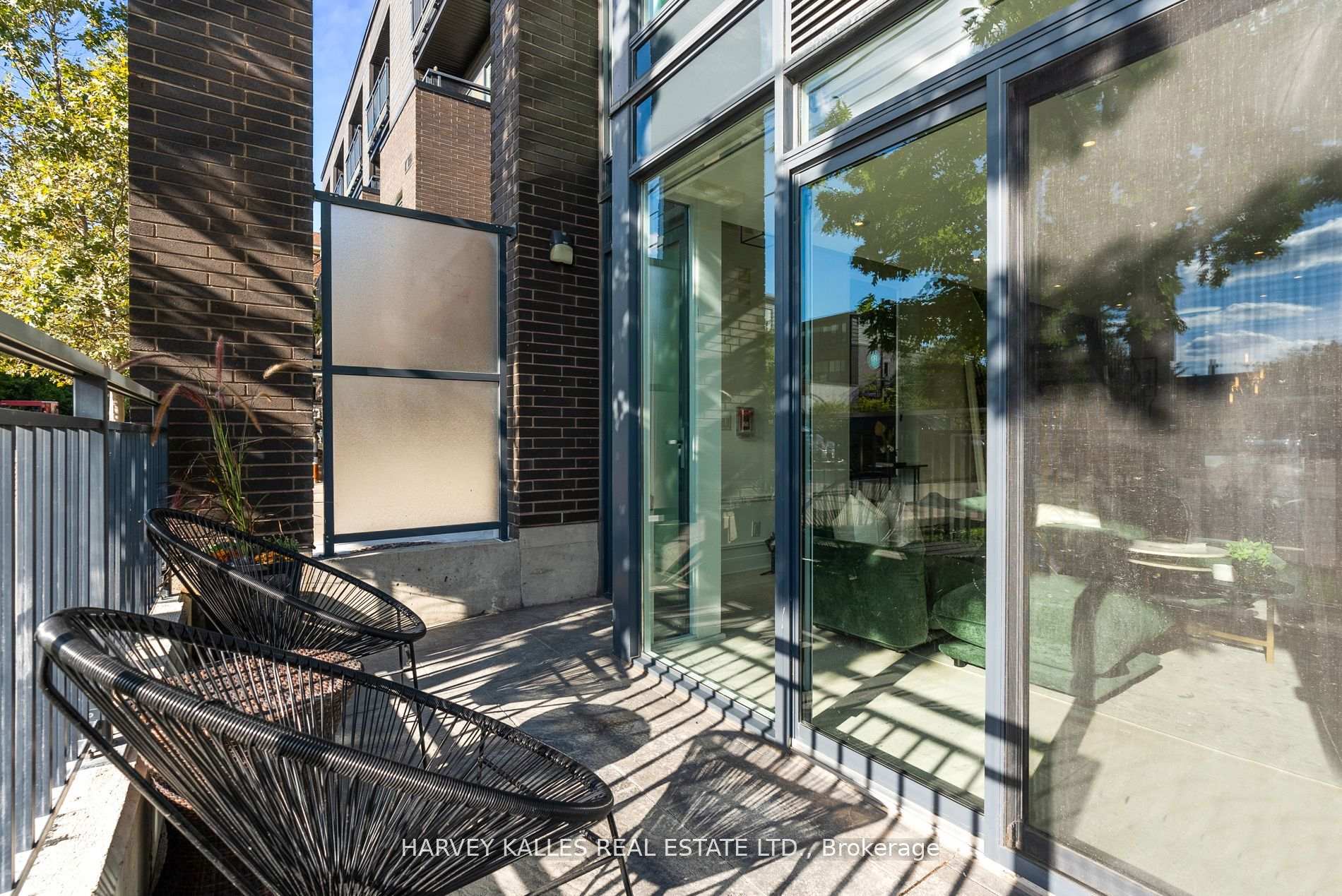 Photo 15 of Unit 104, 205 Manning Avenue, Toronto, Trinity-Bellwoods — HOMEH