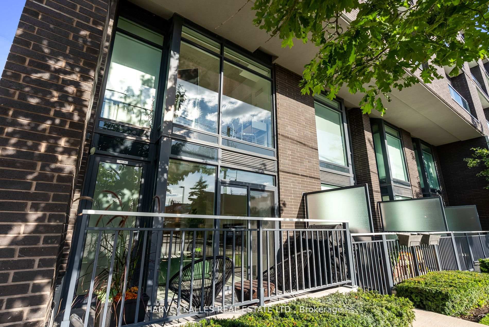 Photo 25 of Unit 104, 205 Manning Avenue, Toronto, Trinity-Bellwoods — HOMEH