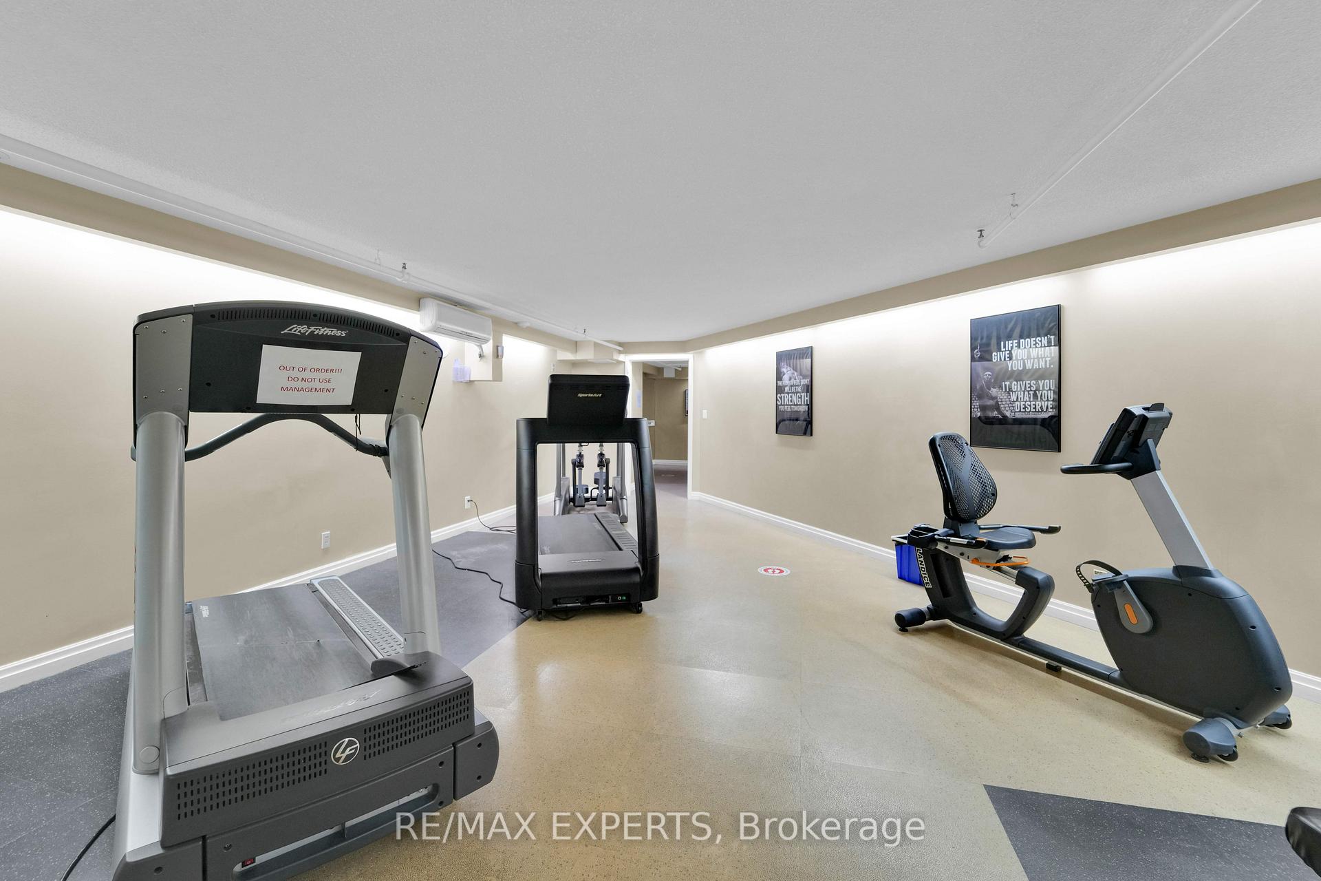 Photo 34 of Unit 404, 61 Markbrook Lane, Etobicoke, Mount Olive-Silverstone-Jamestown — HOMEH