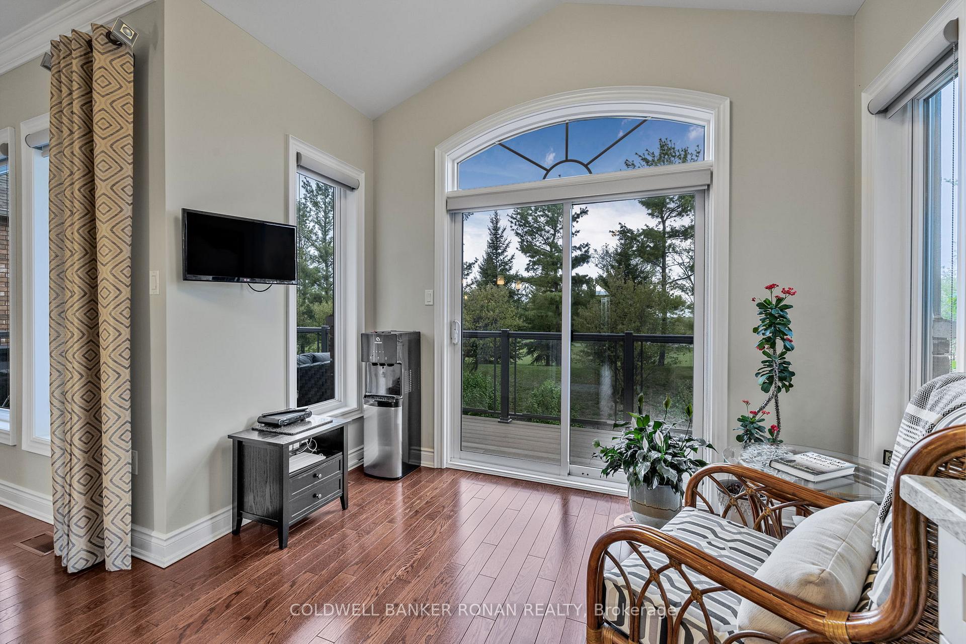 Photo 8 of 191 Ridge Way, New Tecumseth, Rural New Tecumseth — HOMEH