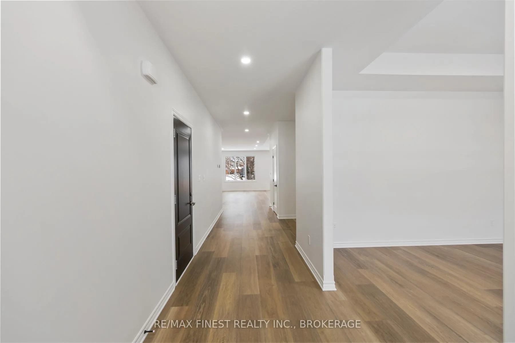 Photo 7 of 1368 Woodfield Crescent, Kingston, City Northwest — HOMEH