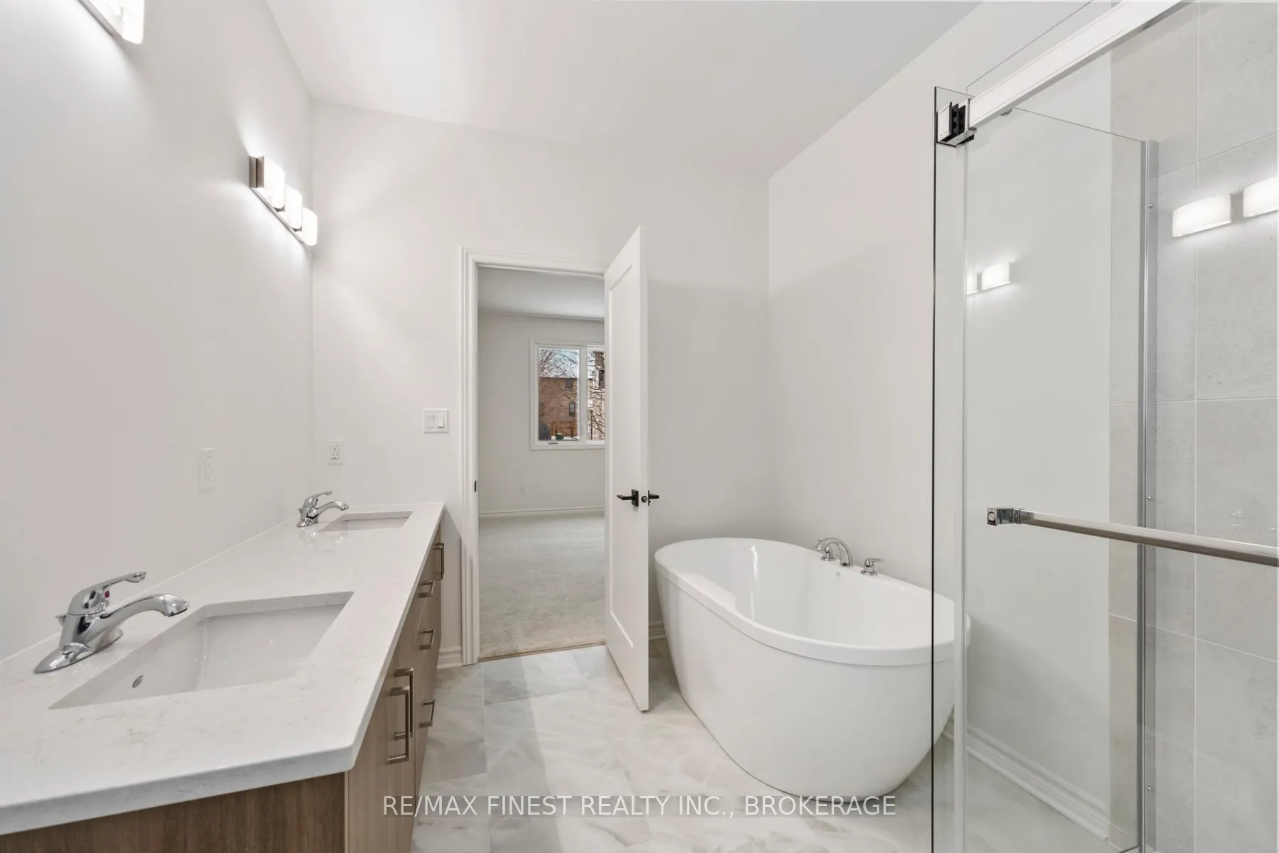 Photo 32 of 1368 Woodfield Crescent, Kingston, City Northwest — HOMEH