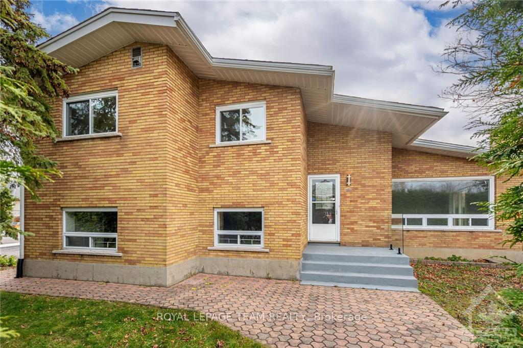 Photo 1 of 2196 Lenester Avenue, Ottawa, McKellar Heights/Glabar Park — HOMEH