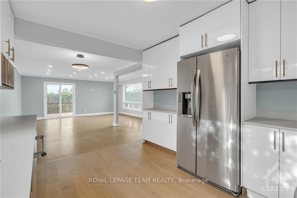 Photo 7 of 2196 Lenester Avenue, Ottawa, McKellar Heights/Glabar Park — HOMEH