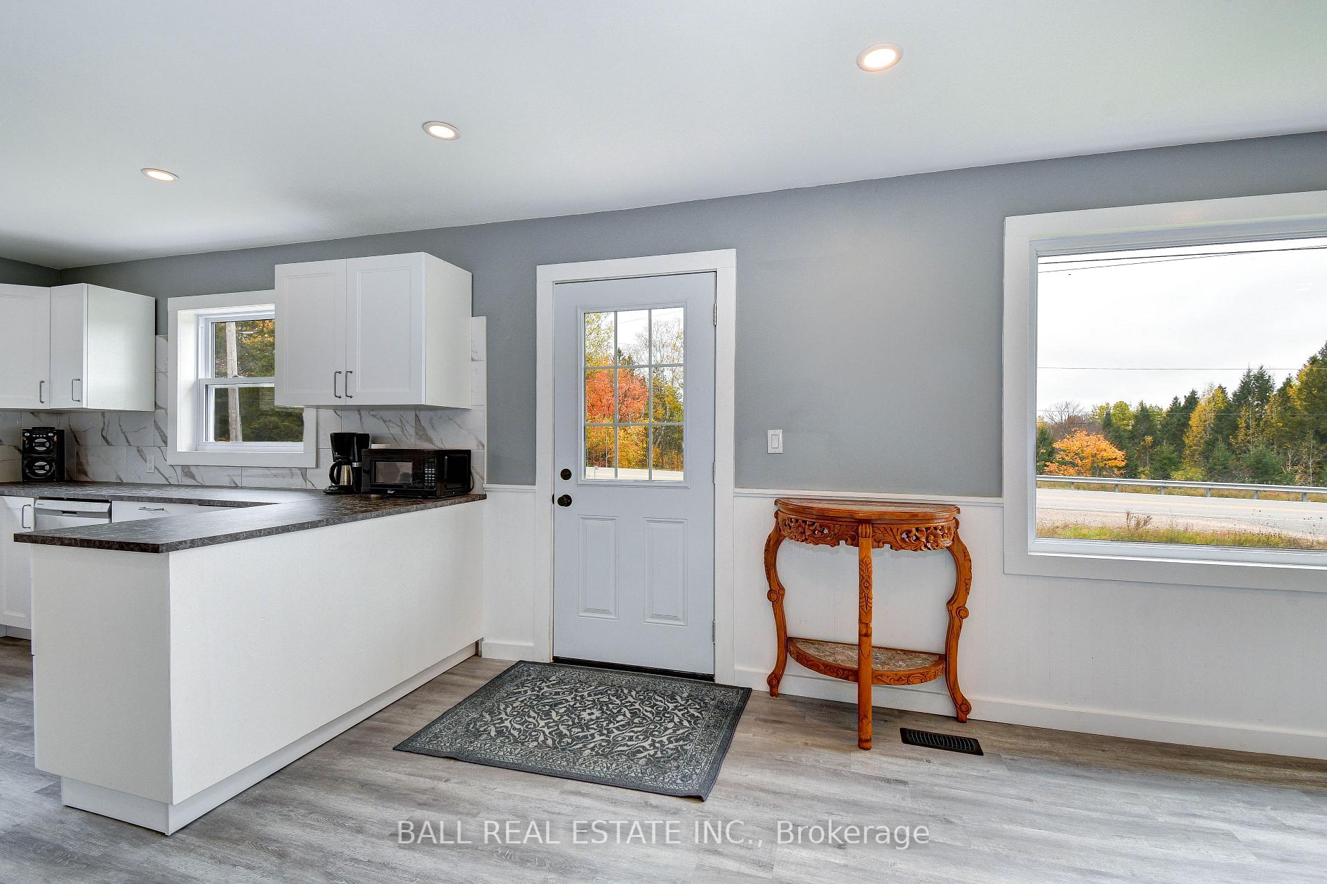 Photo 4 of 33236 Highway 62, Hastings Highlands, Wicklow Ward — HOMEH