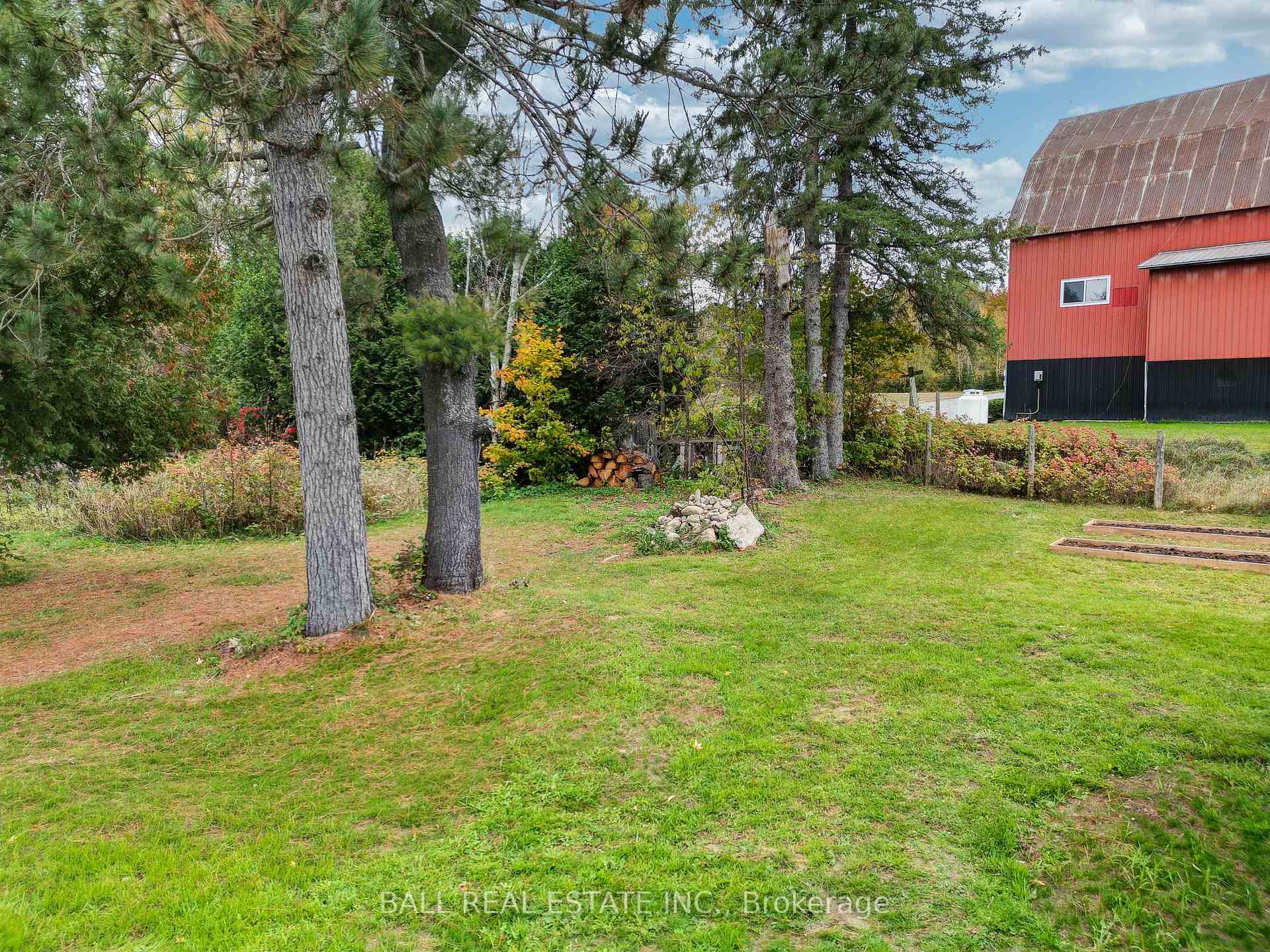 Photo 39 of 33236 Highway 62, Hastings Highlands, Wicklow Ward — HOMEH