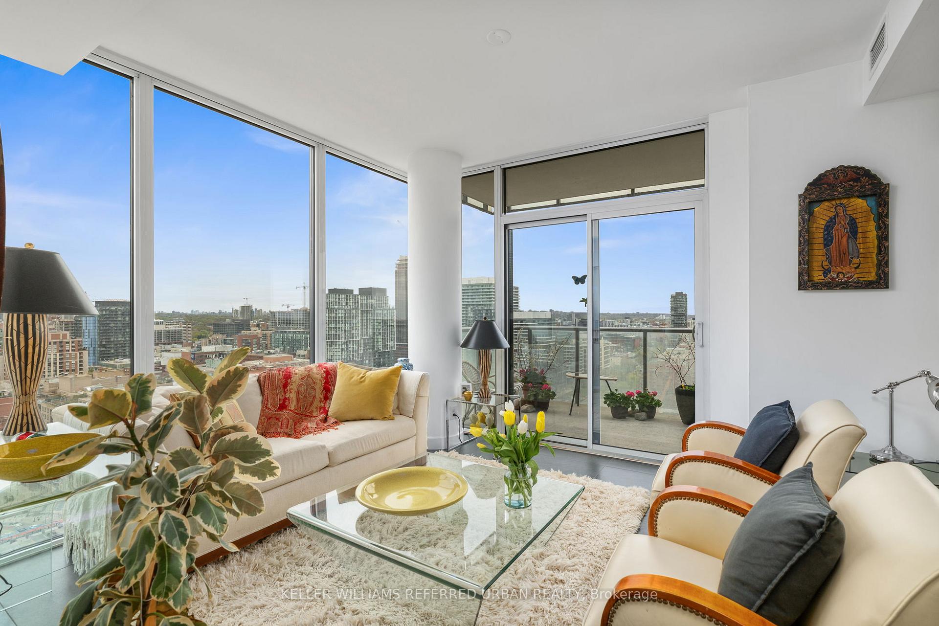 Photo 5 of Unit 2204, 1 Market Street, Toronto, Waterfront Communities — HOMEH