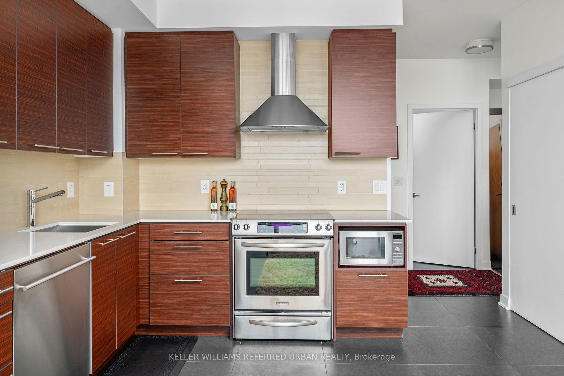 Photo 21 of Unit 2204, 1 Market Street, Toronto, Waterfront Communities — HOMEH