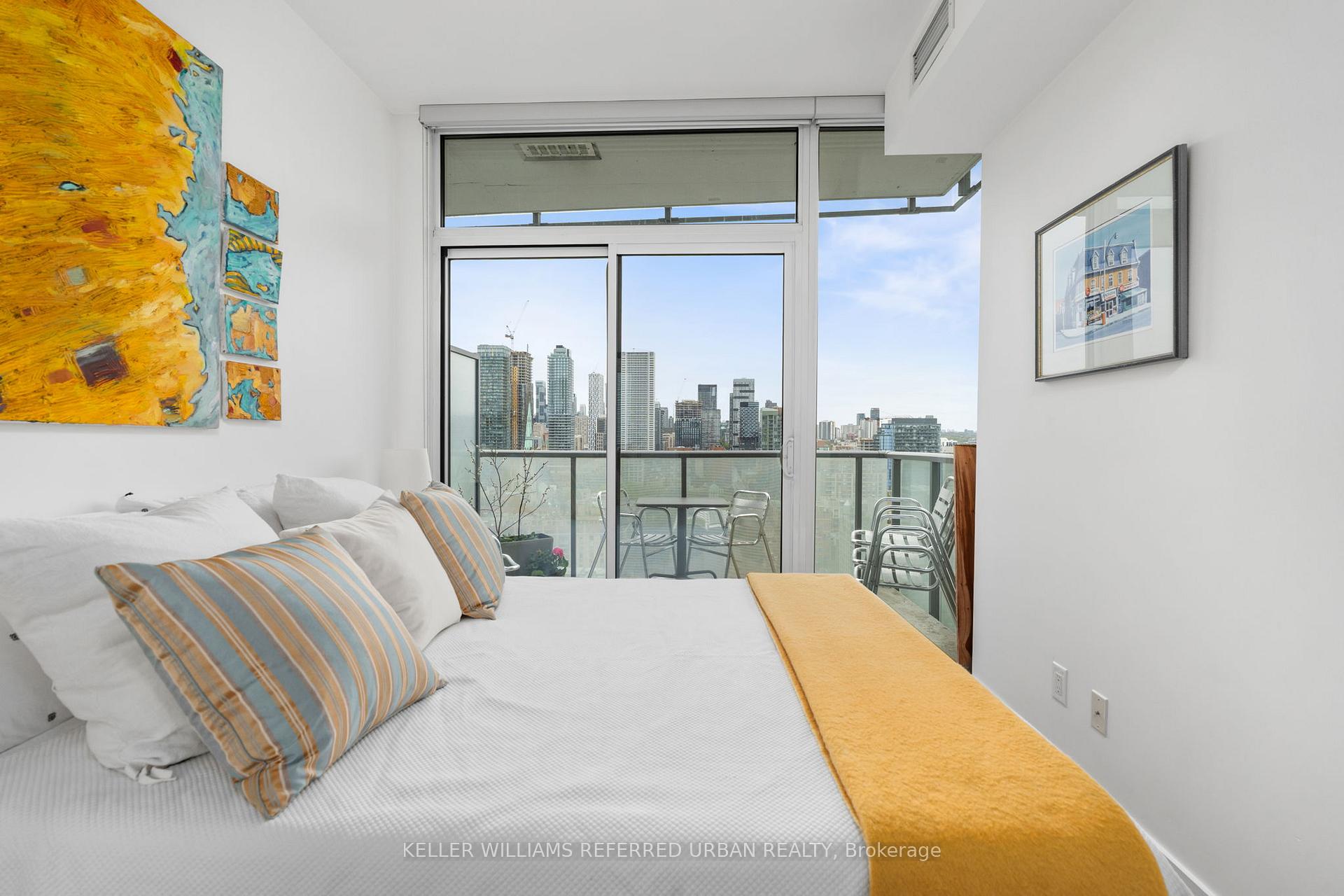 Photo 9 of Unit 2204, 1 Market Street, Toronto, Waterfront Communities — HOMEH