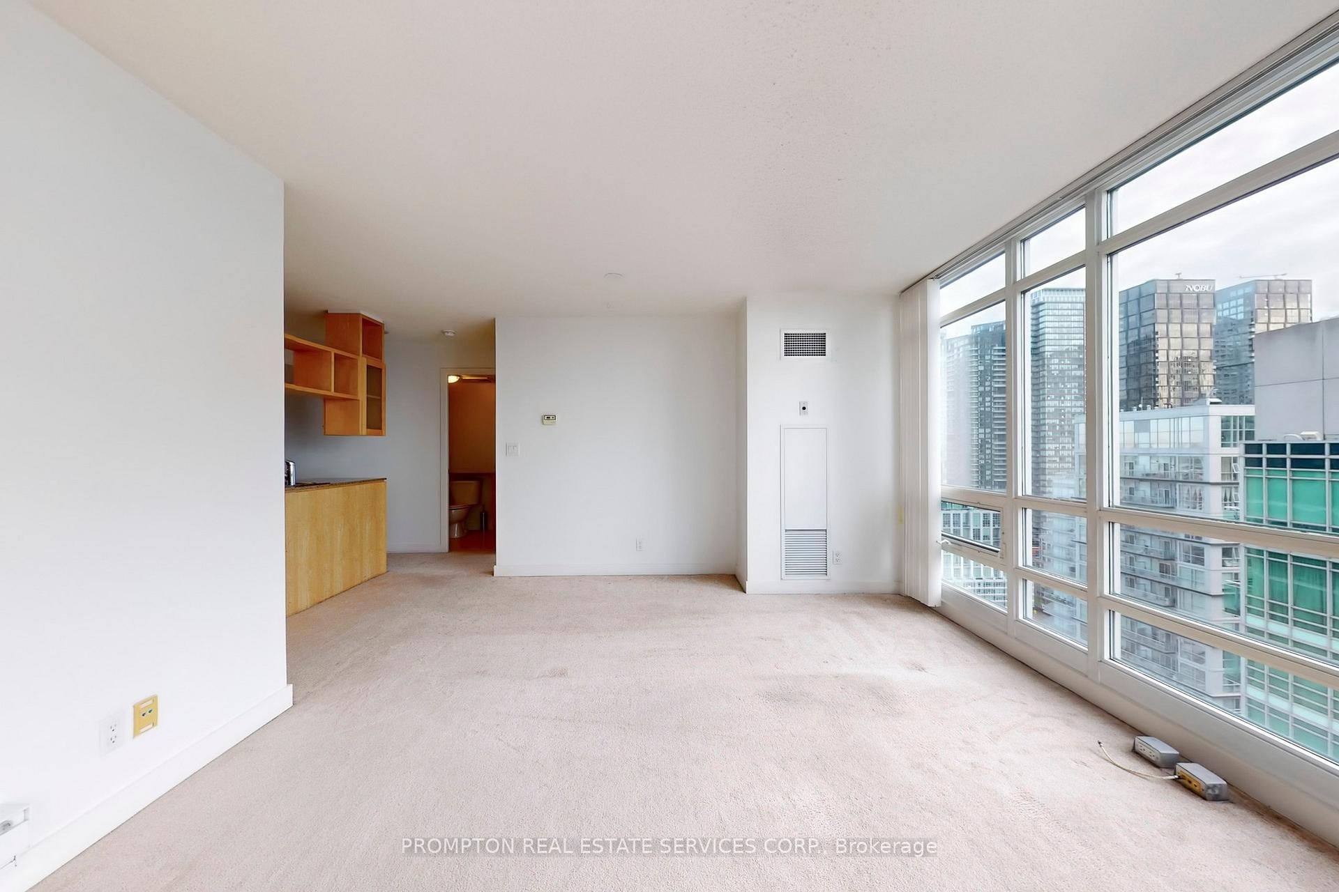 Photo 14 of Unit 3310, 397 Front Street W, Toronto, Waterfront Communities — HOMEH
