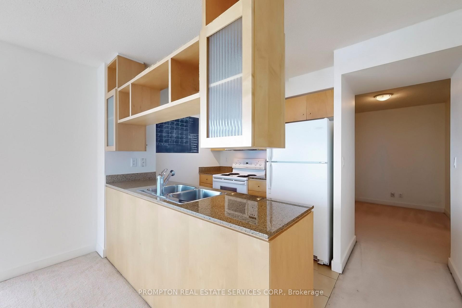 Photo 2 of Unit 3310, 397 Front Street W, Toronto, Waterfront Communities — HOMEH