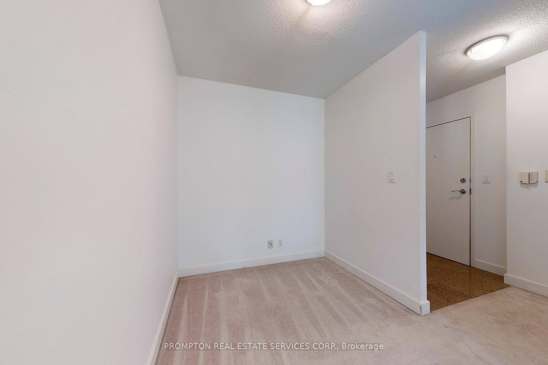 Photo 8 of Unit 3310, 397 Front Street W, Toronto, Waterfront Communities — HOMEH