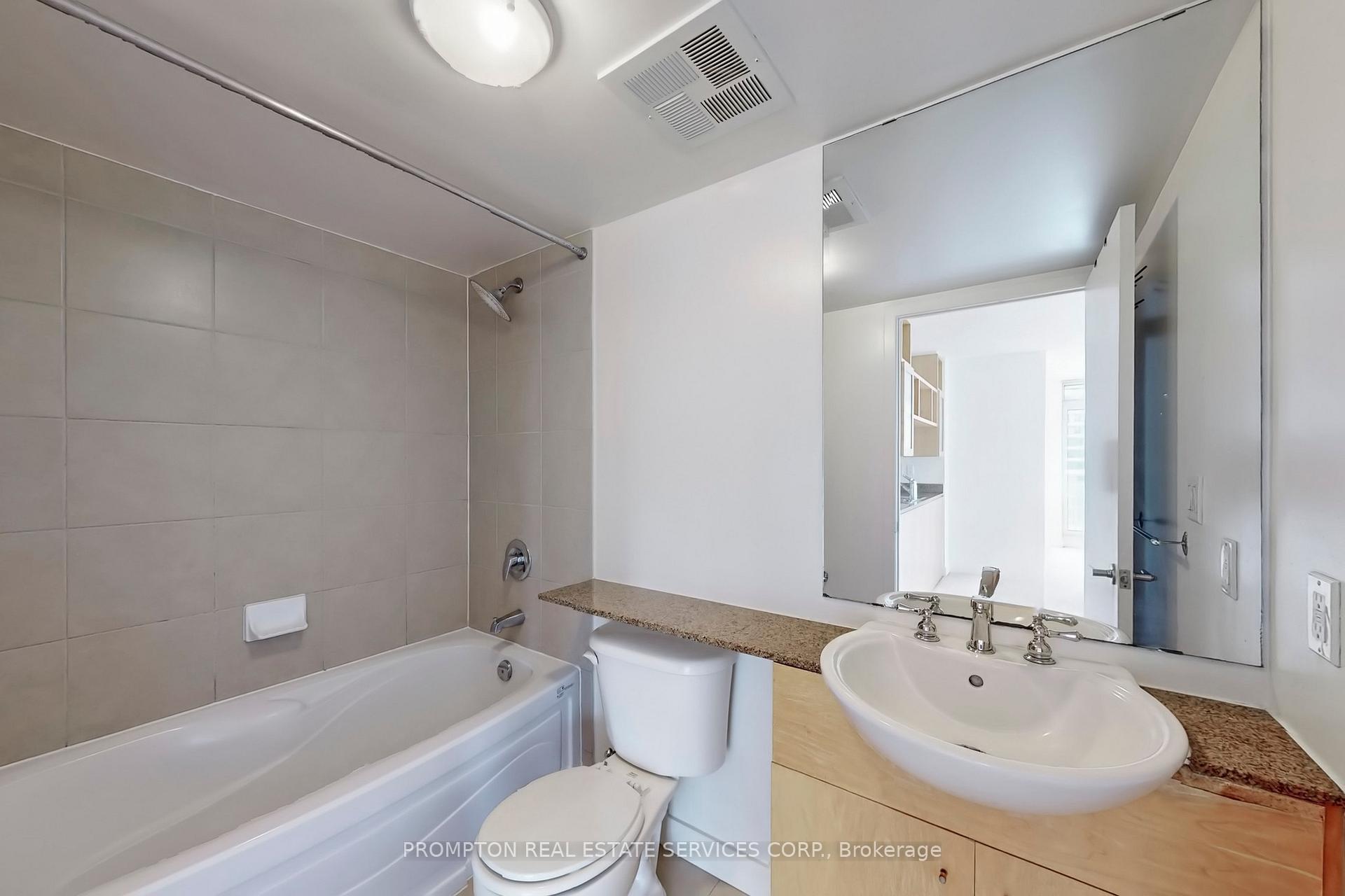 Photo 22 of Unit 3310, 397 Front Street W, Toronto, Waterfront Communities — HOMEH