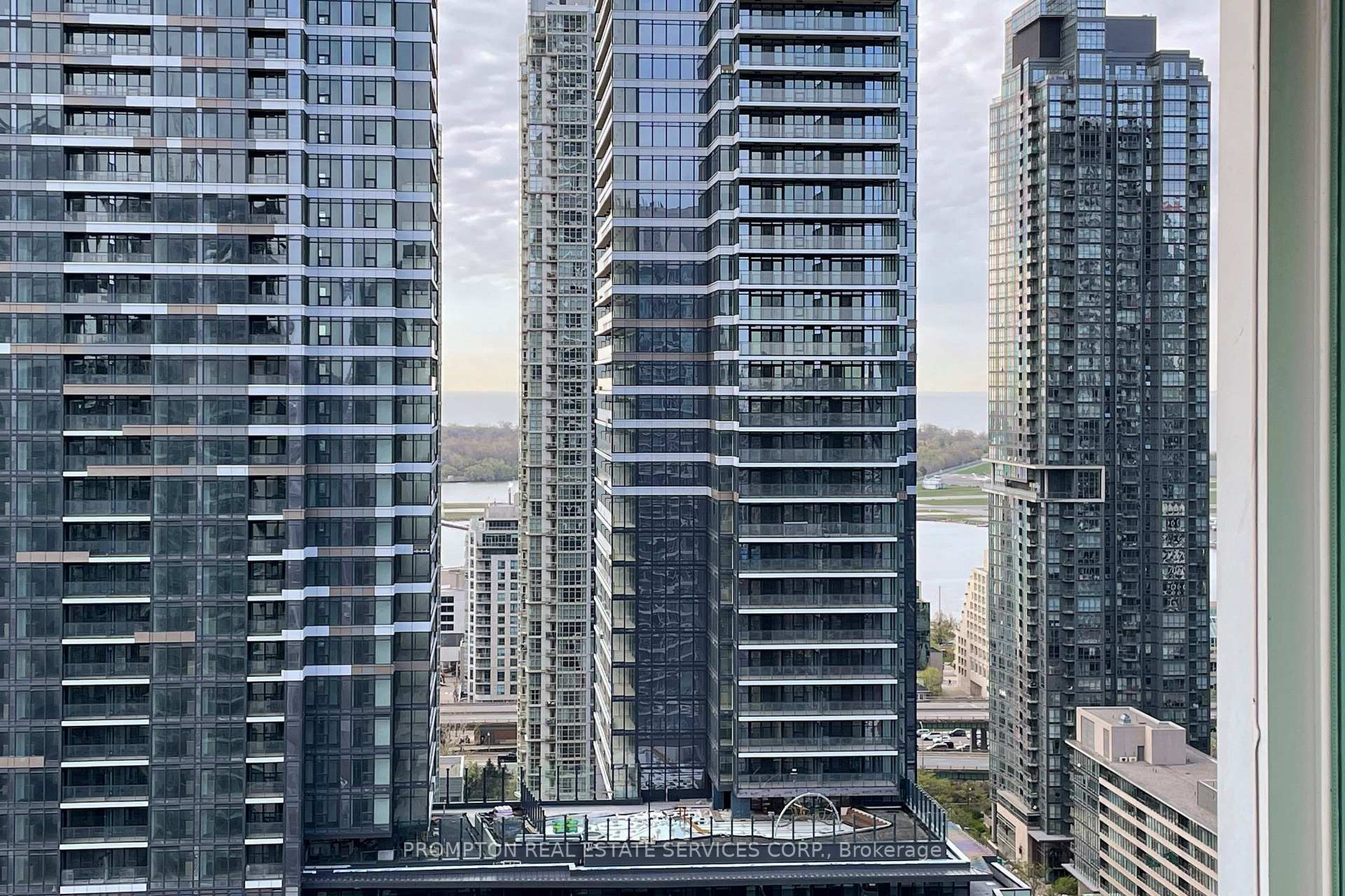 Photo 27 of Unit 3310, 397 Front Street W, Toronto, Waterfront Communities — HOMEH