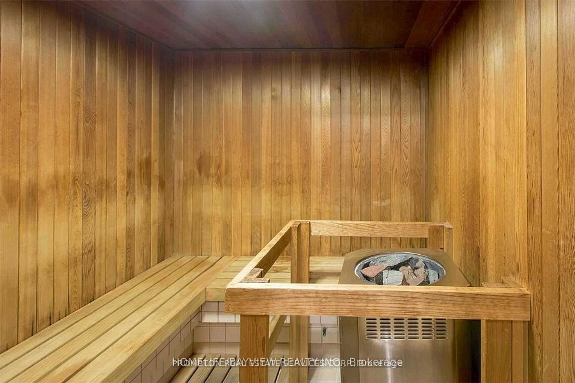 Photo 10 of Unit 3310, 397 Front Street W, Toronto, Waterfront Communities — HOMEH