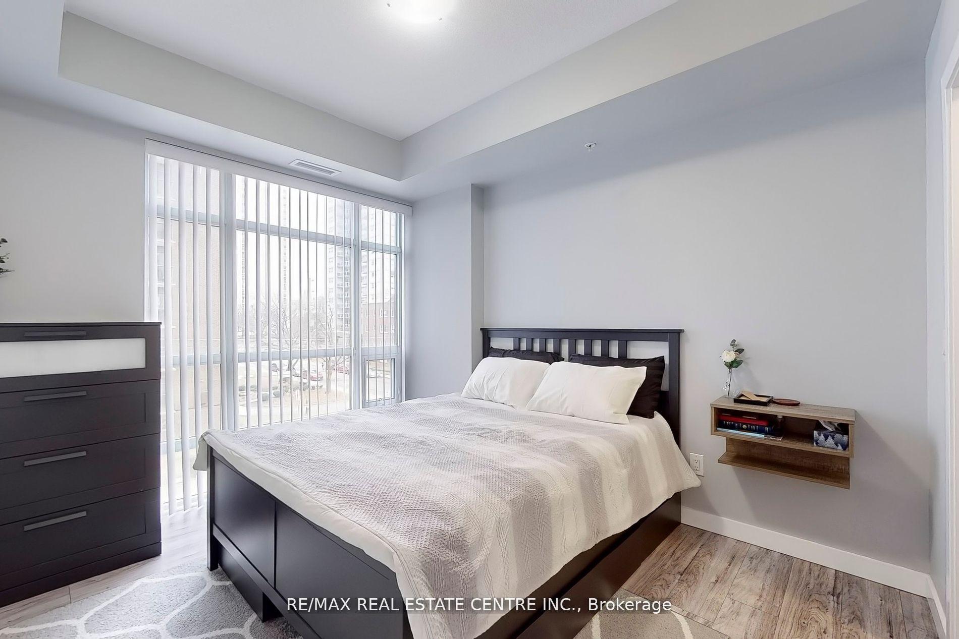 Photo 25 of Unit 305, 81 Robinson Street, Hamilton, Corktown — HOMEH