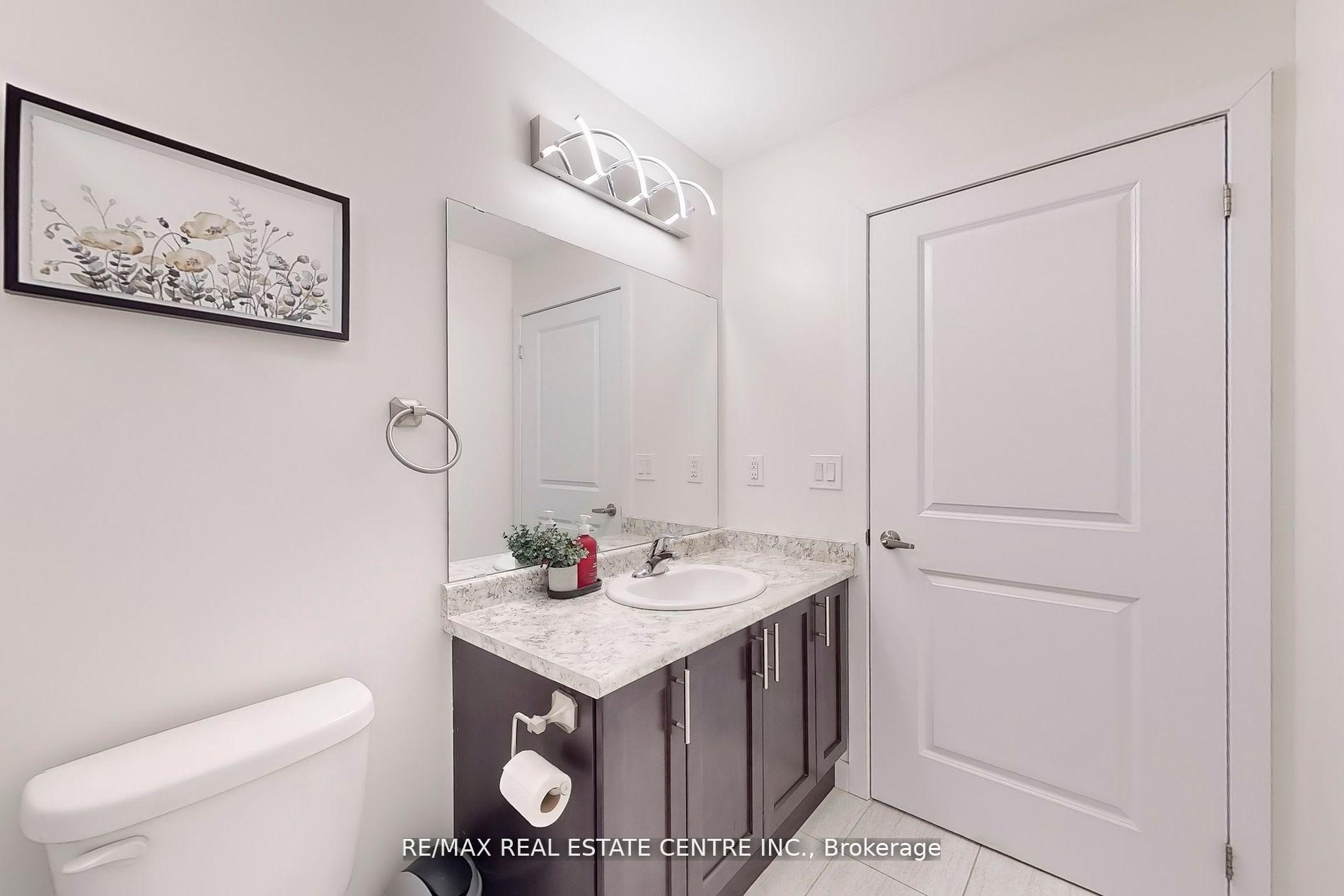 Photo 23 of Unit 305, 81 Robinson Street, Hamilton, Corktown — HOMEH