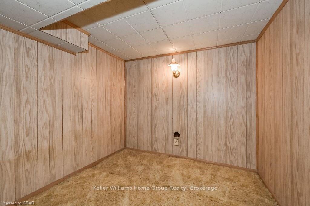 Photo 30 of 19 Peel St W Street W, Mapleton, Rural Mapleton — HOMEH