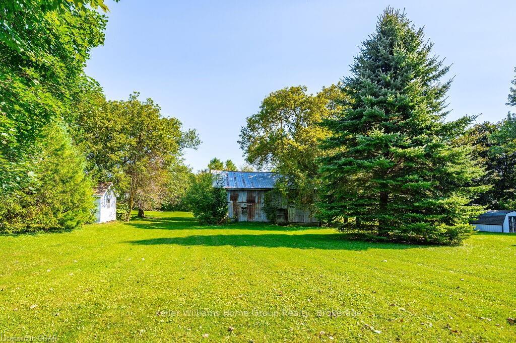 Photo 39 of 19 Peel St W Street W, Mapleton, Rural Mapleton — HOMEH