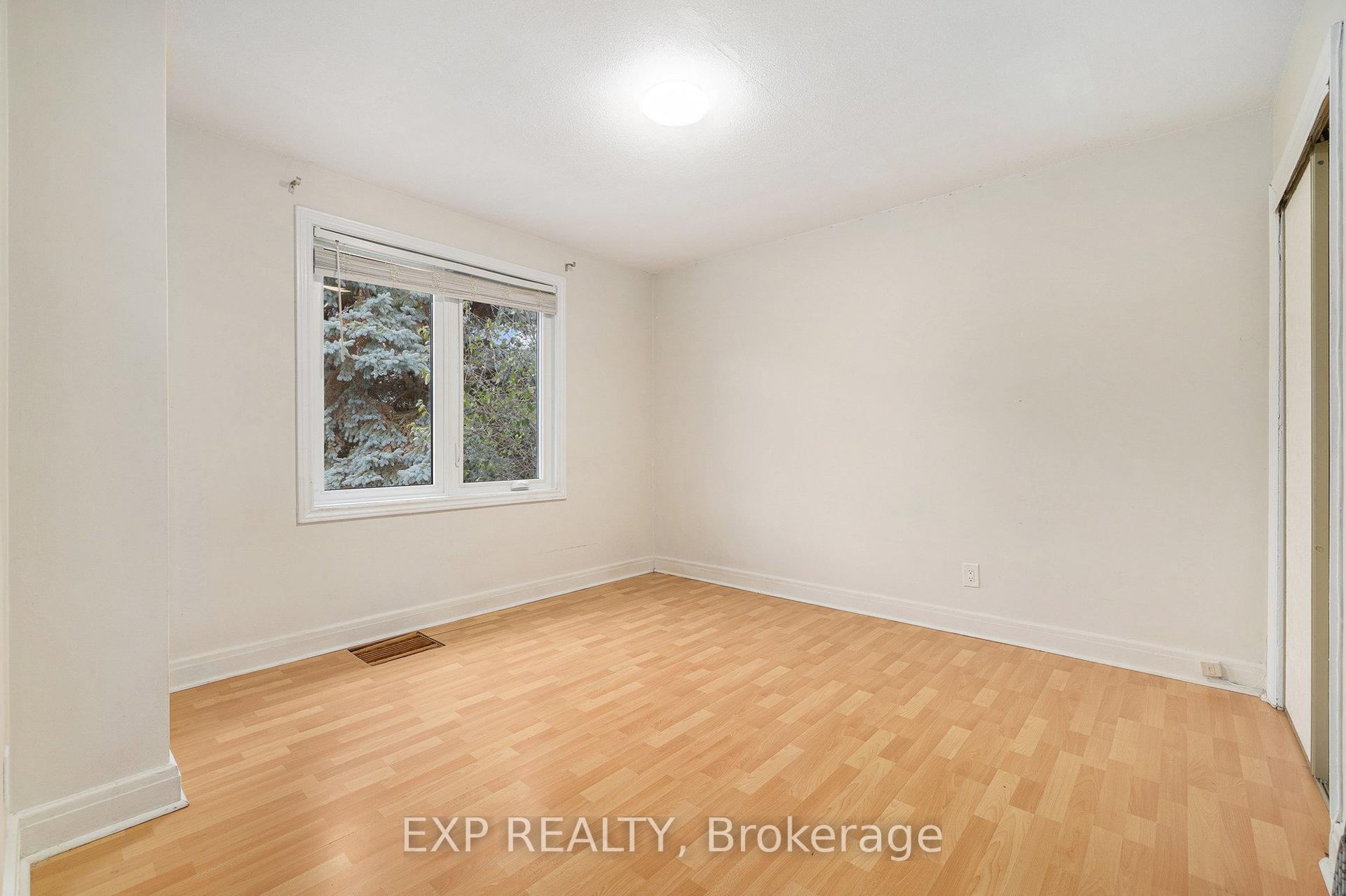 Photo 6 of 63 Withrow Avenue, Ottawa, Meadowlands/St. Claire Gardens — HOMEH