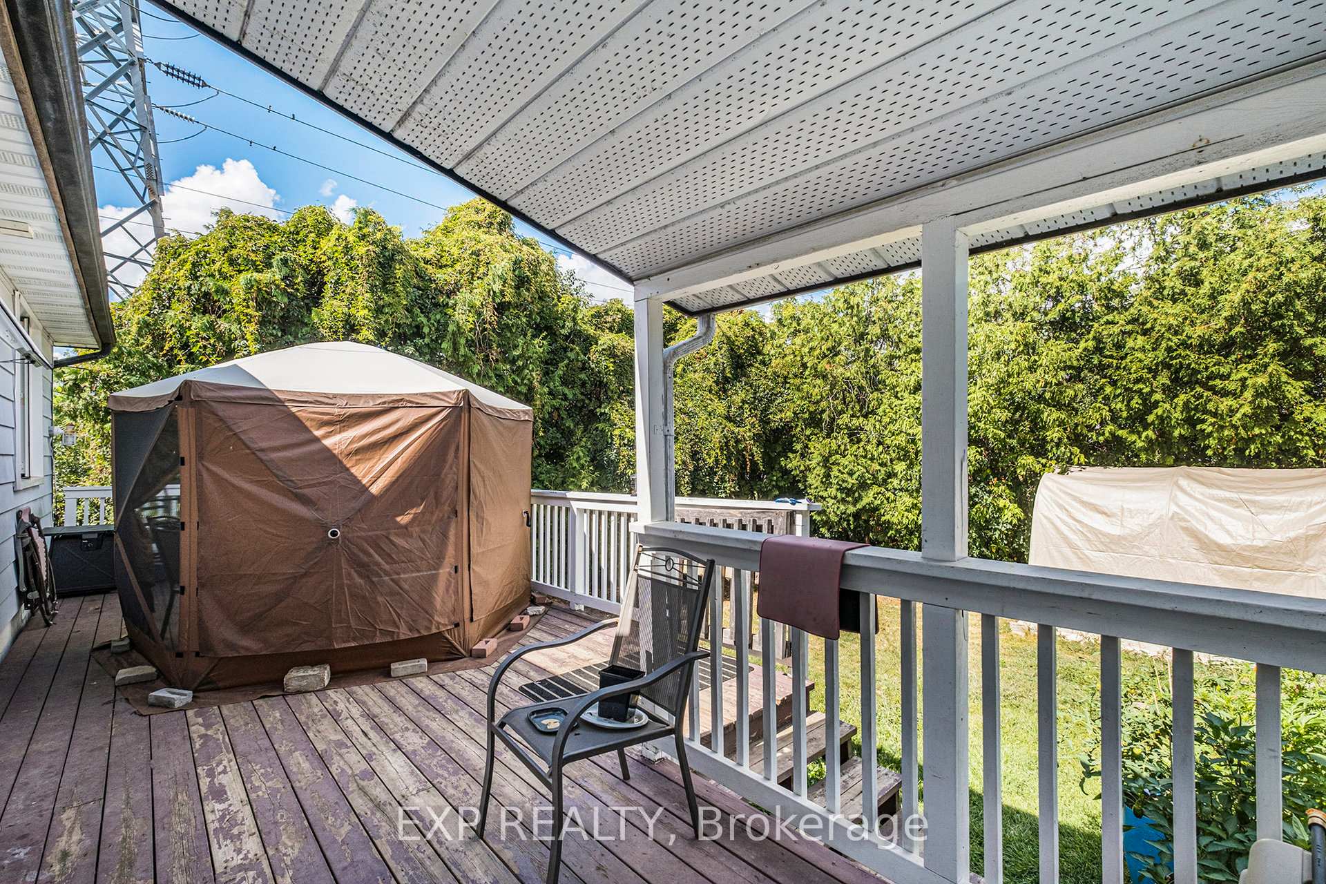 Photo 11 of 63 Withrow Avenue, Ottawa, Meadowlands/St. Claire Gardens — HOMEH
