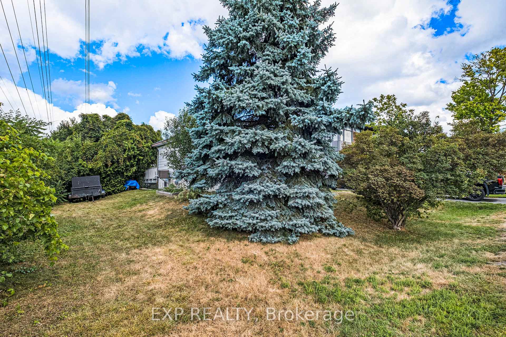 Photo 13 of 63 Withrow Avenue, Ottawa, Meadowlands/St. Claire Gardens — HOMEH