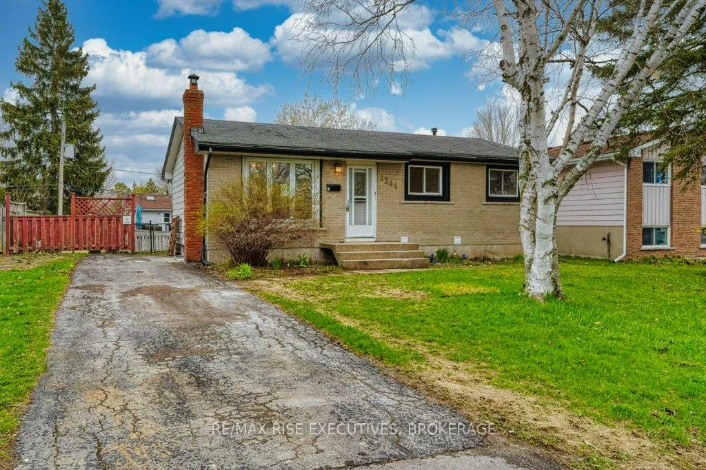 Photo 1 of Unit 2, 1344 Waverley Crescent, Kingston, South of Taylor-Kidd Blvd — HOMEH