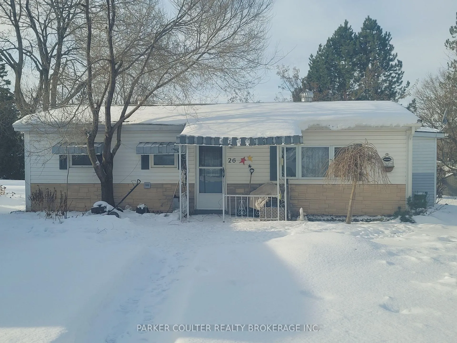 Photo 1 of 26 Locust Hill Drive, Innisfil, Rural Innisfil — HOMEH