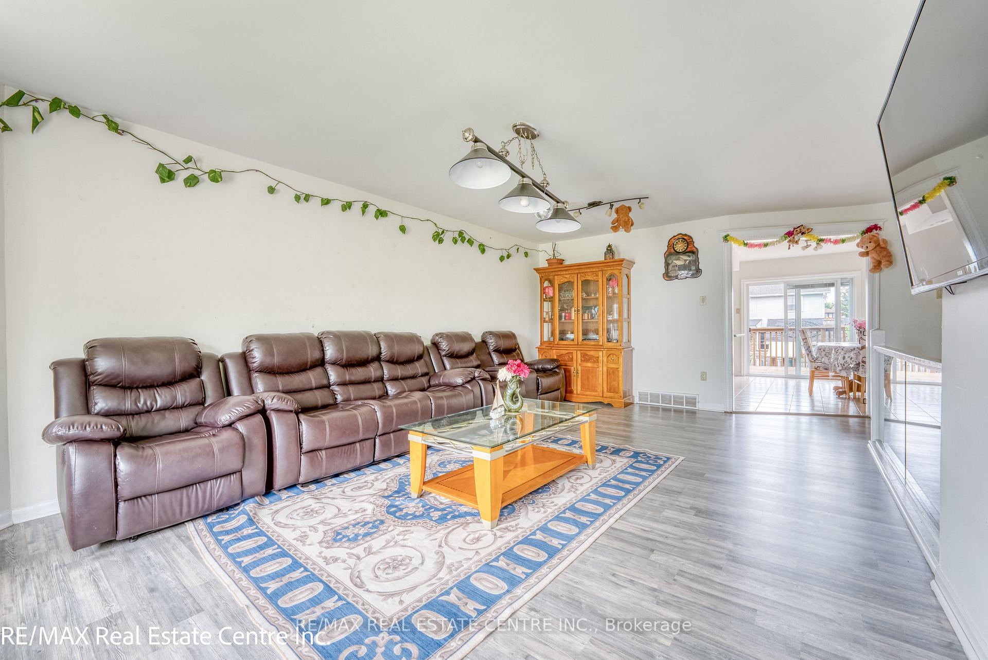 Photo 7 of 1616 Birchwood Crescent, Lakeshore — HOMEH
