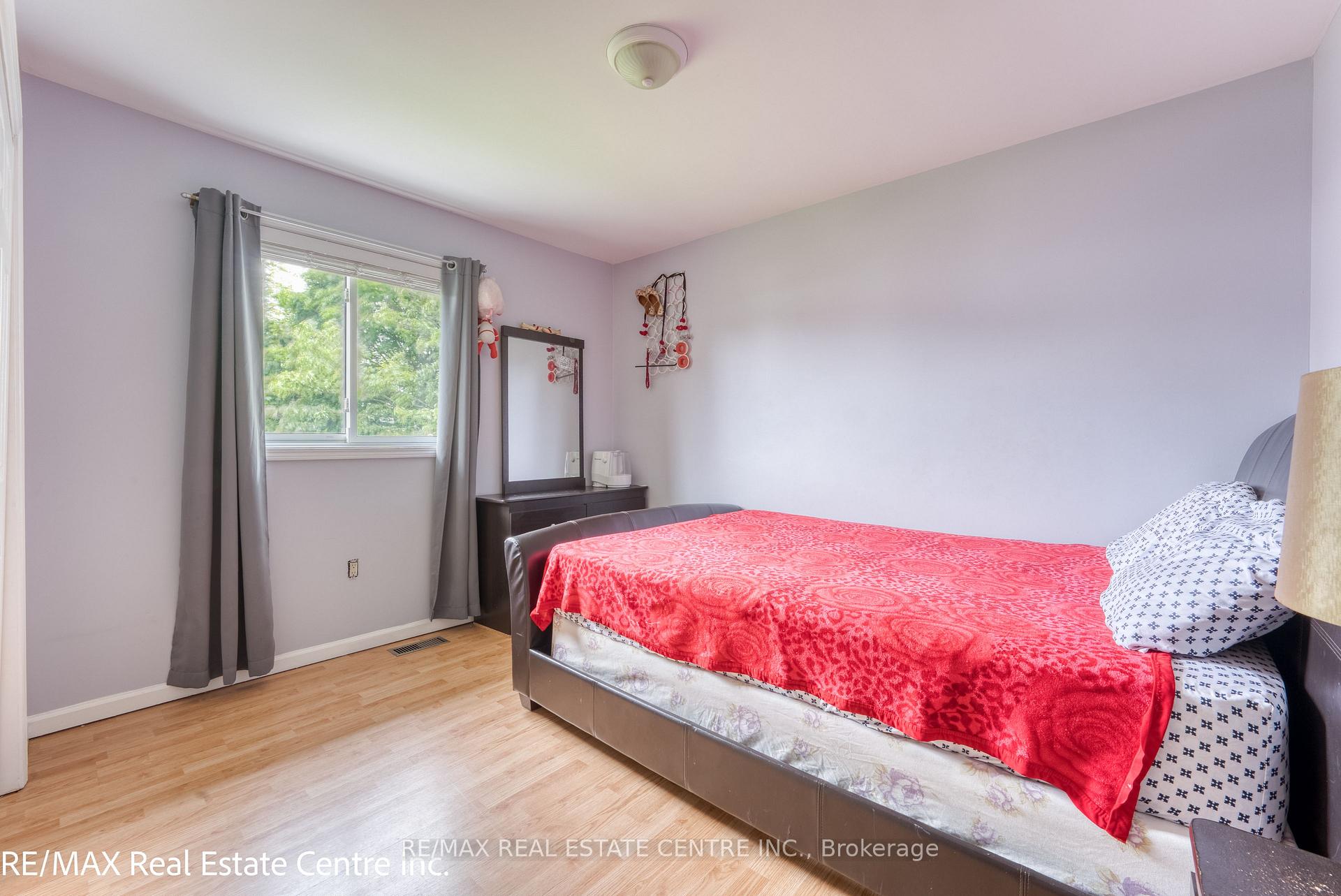 Photo 18 of 1616 Birchwood Crescent, Lakeshore — HOMEH