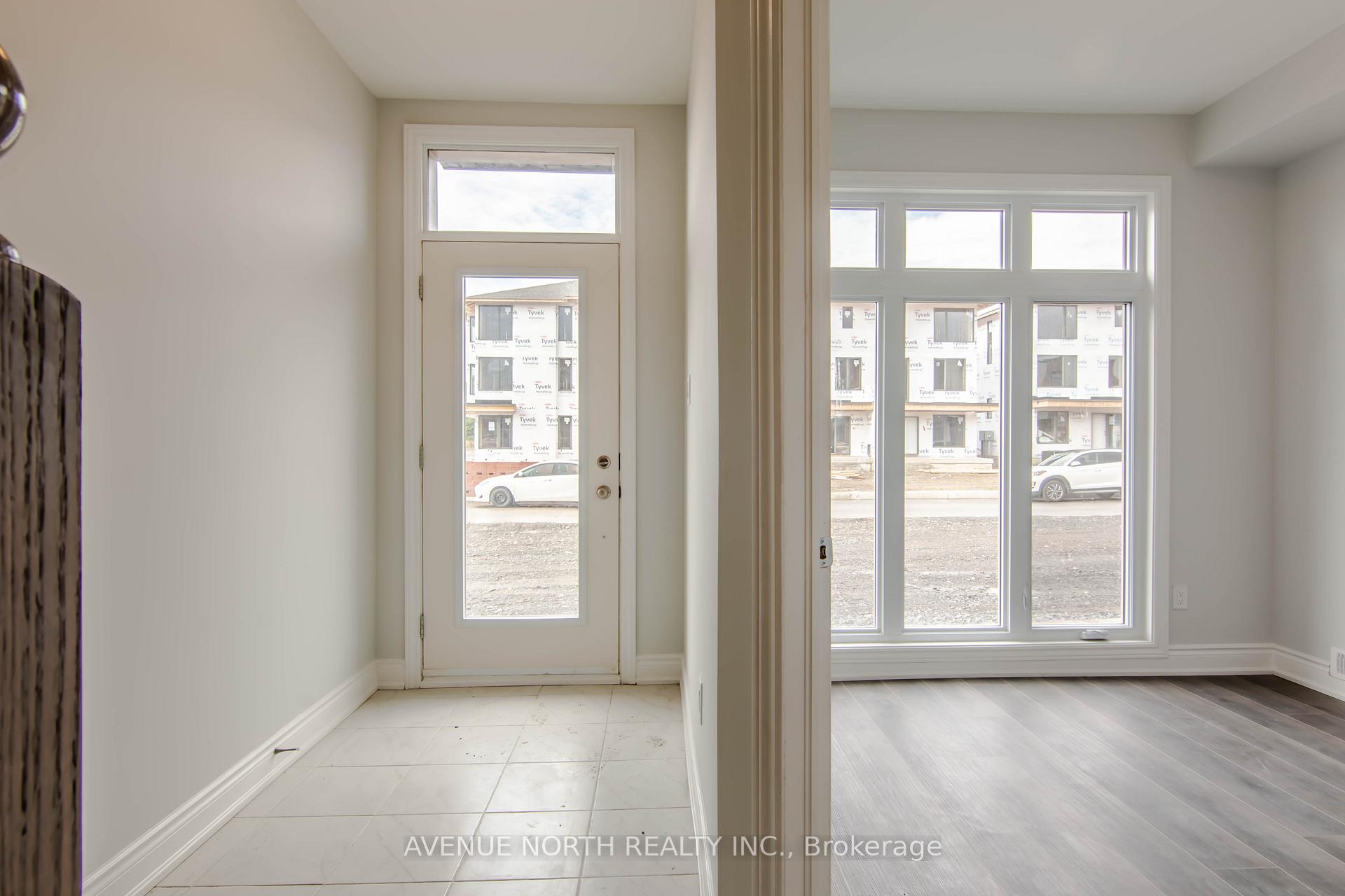 Photo 3 of 1404 Hemlock Road, Ottawa, CFB Rockcliffe and Area — HOMEH