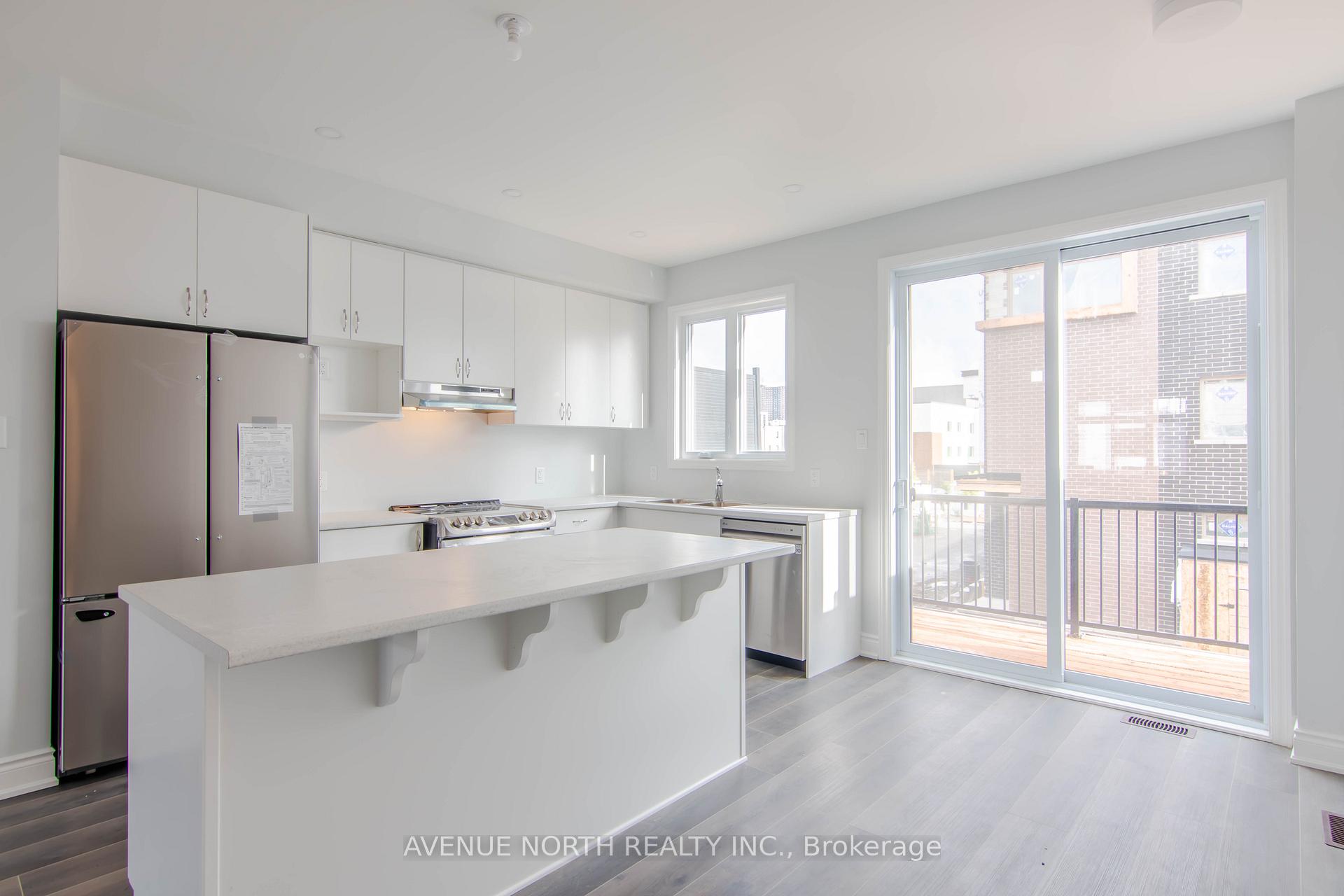 Photo 9 of 1404 Hemlock Road, Ottawa, CFB Rockcliffe and Area — HOMEH
