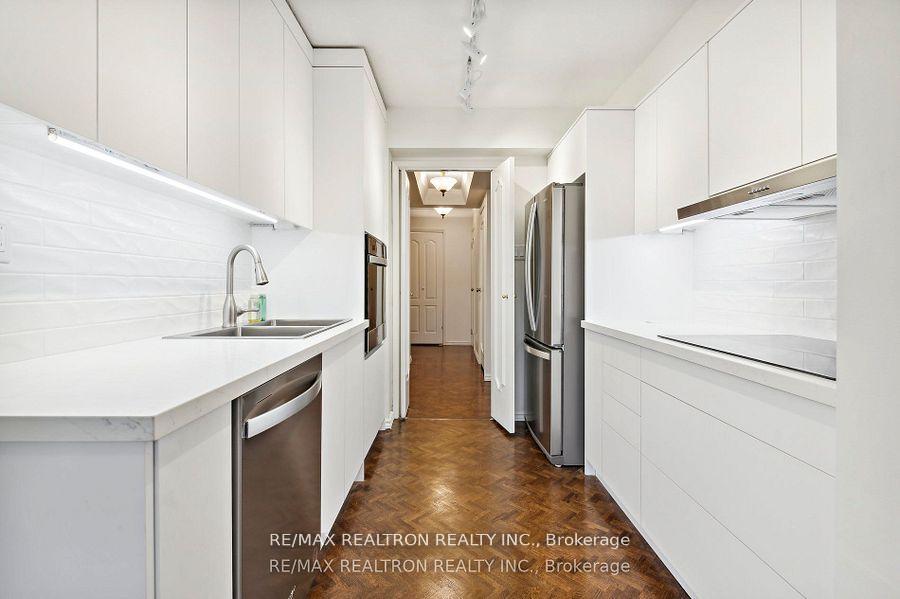 Photo 4 of Unit 401, 449 Walmer Road, Toronto, Forest Hill South — HOMEH