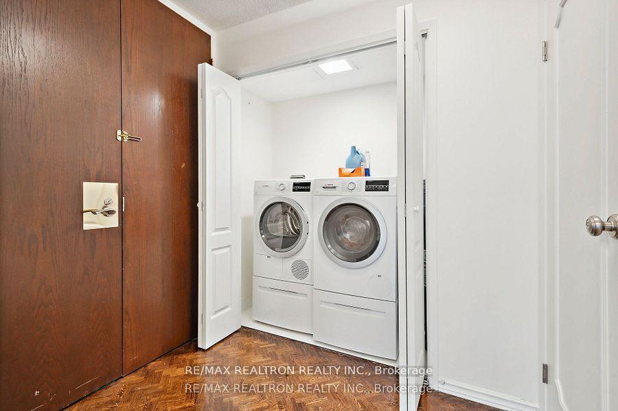 Photo 9 of Unit 401, 449 Walmer Road, Toronto, Forest Hill South — HOMEH