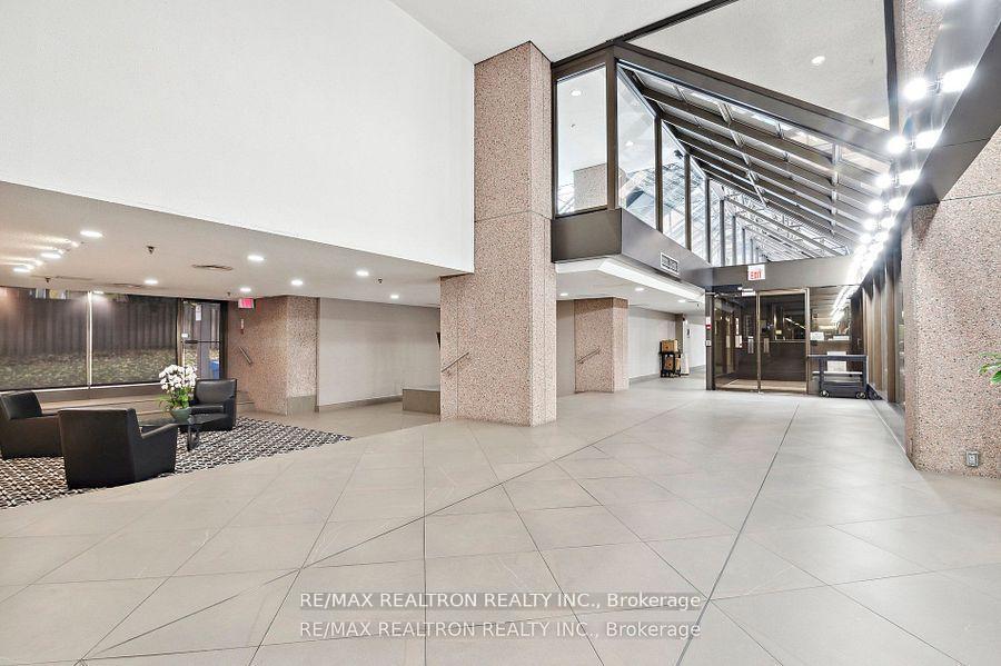 Photo 11 of Unit 401, 449 Walmer Road, Toronto, Forest Hill South — HOMEH